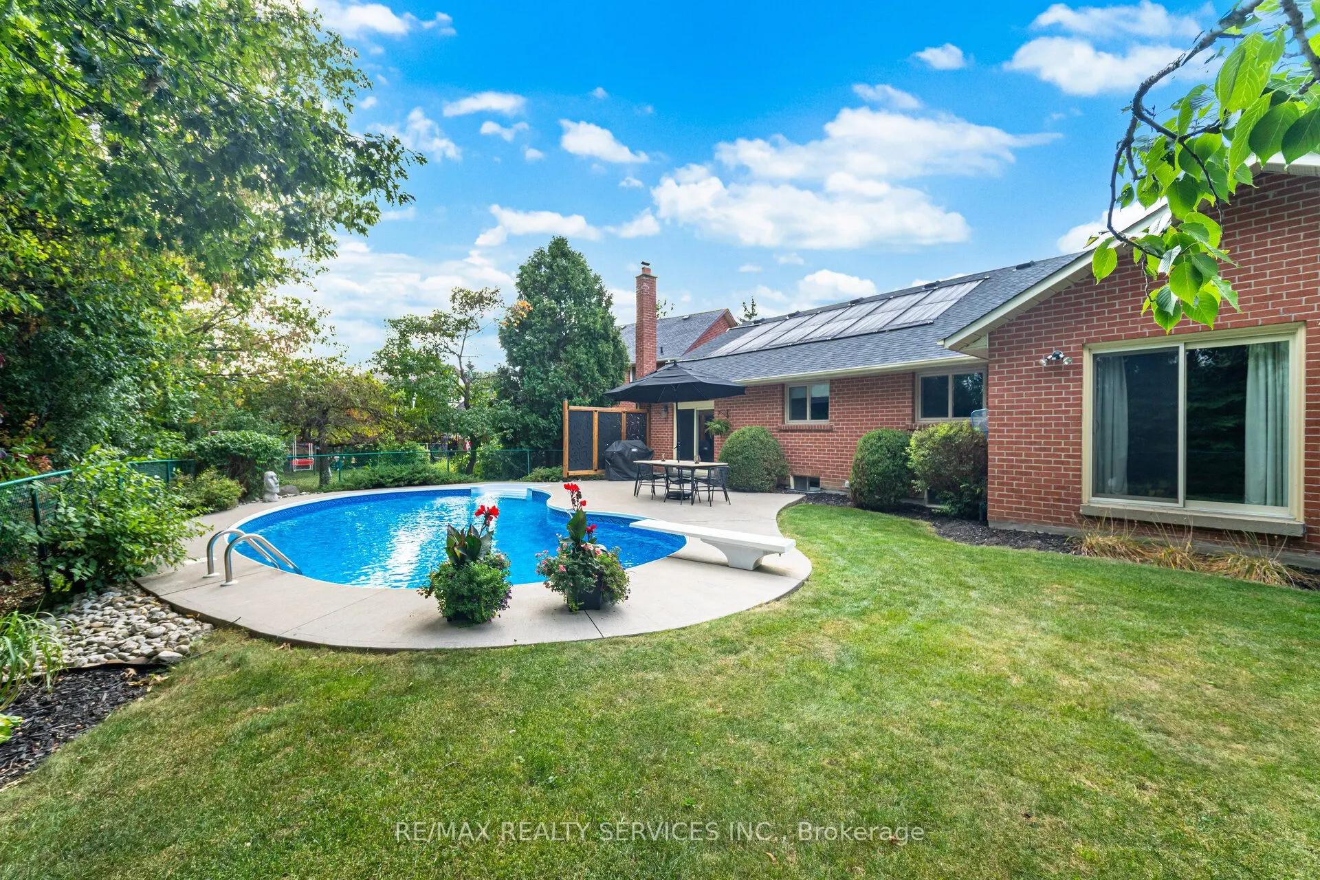 33 Carnforth Drive