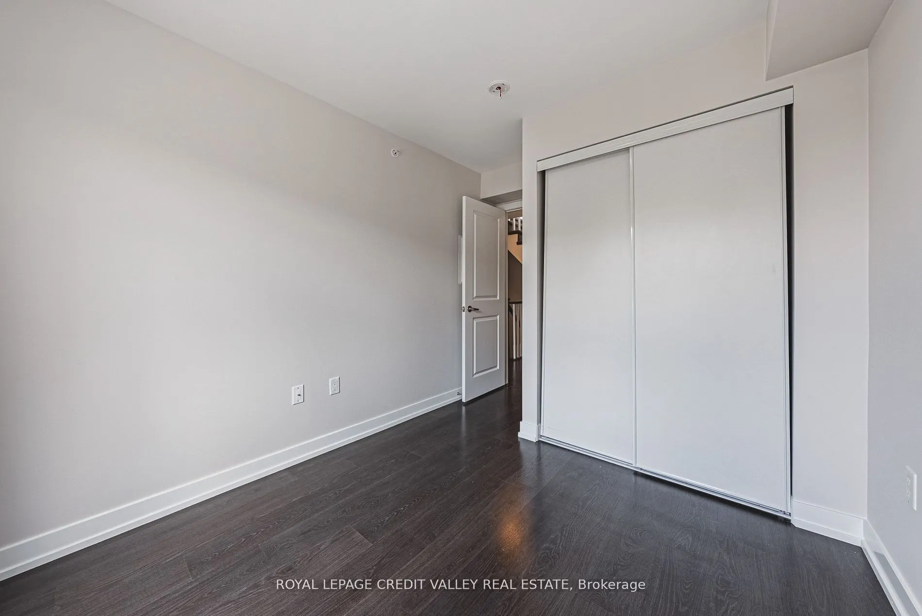 256 Royal York Road E, #116