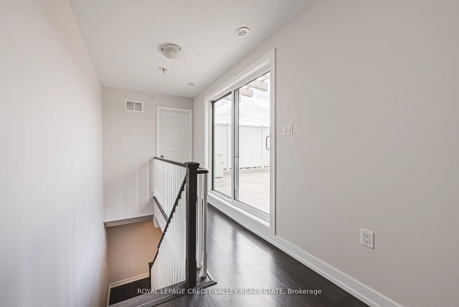 256 Royal York Road E, #116
