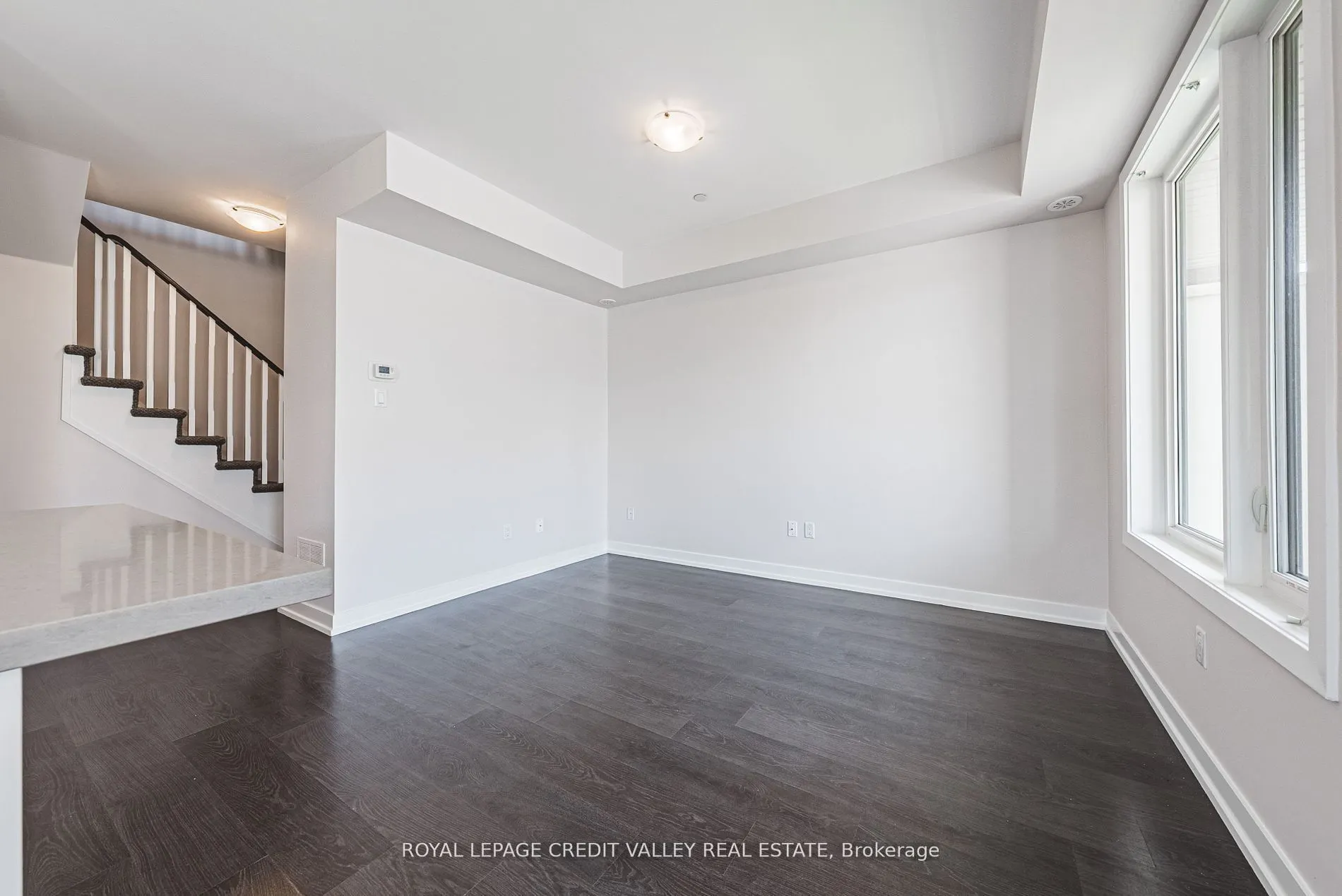 256 Royal York Road E, #116
