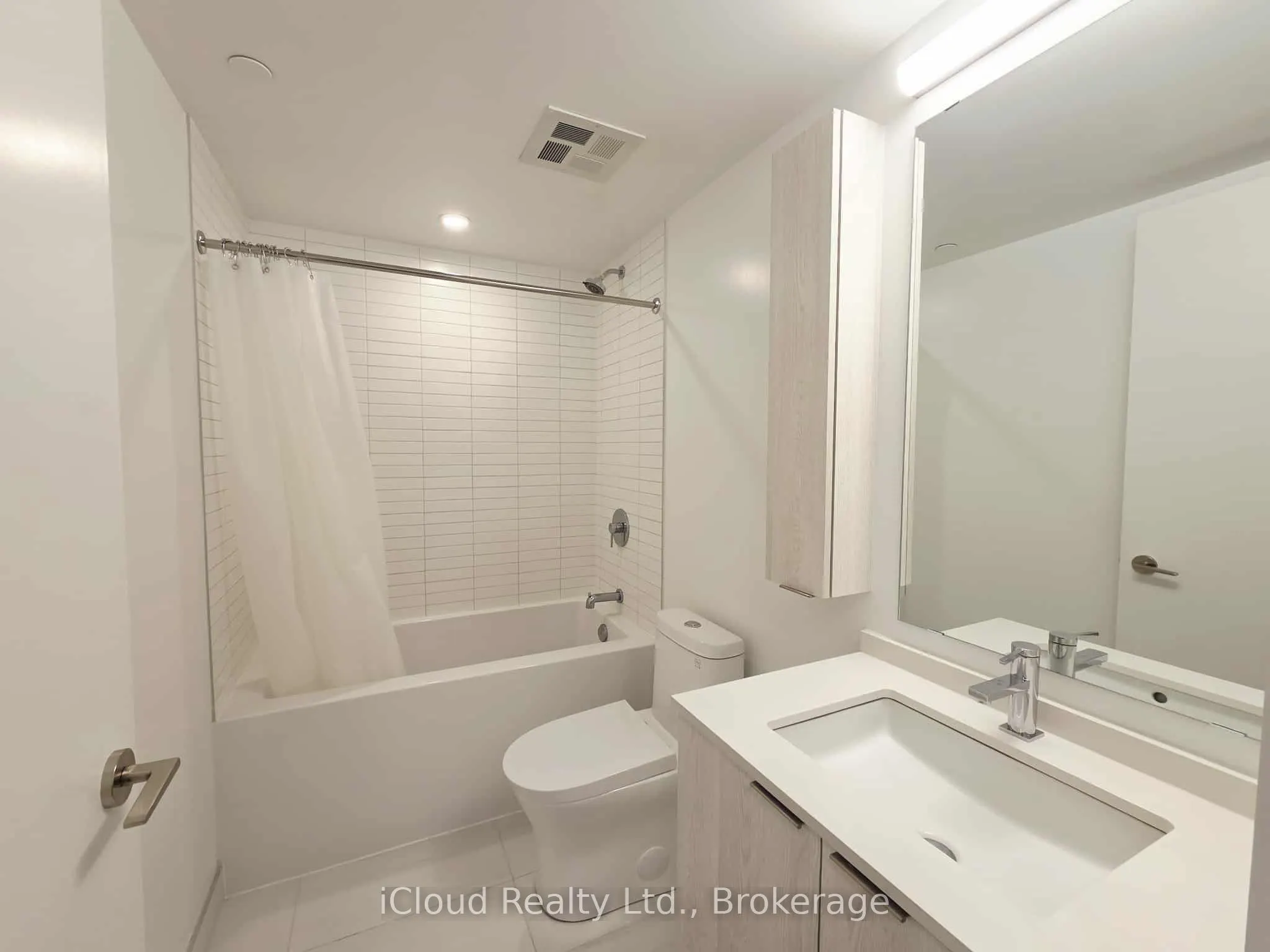 86 Dunas Street, #6