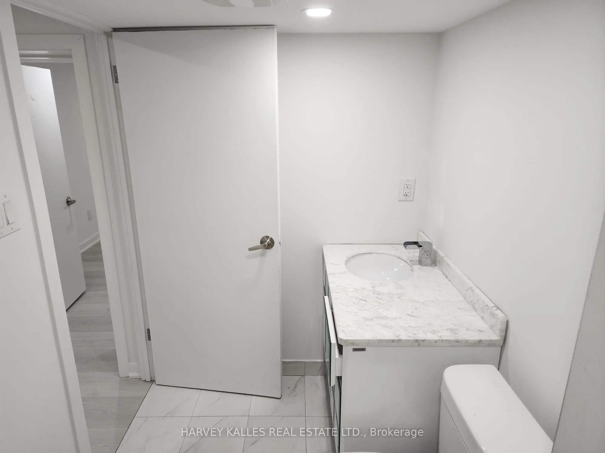 31 Fairlin Drive, #Lower