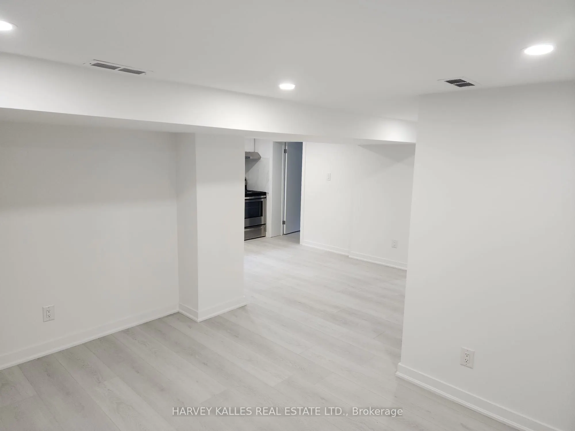 31 Fairlin Drive, #Lower