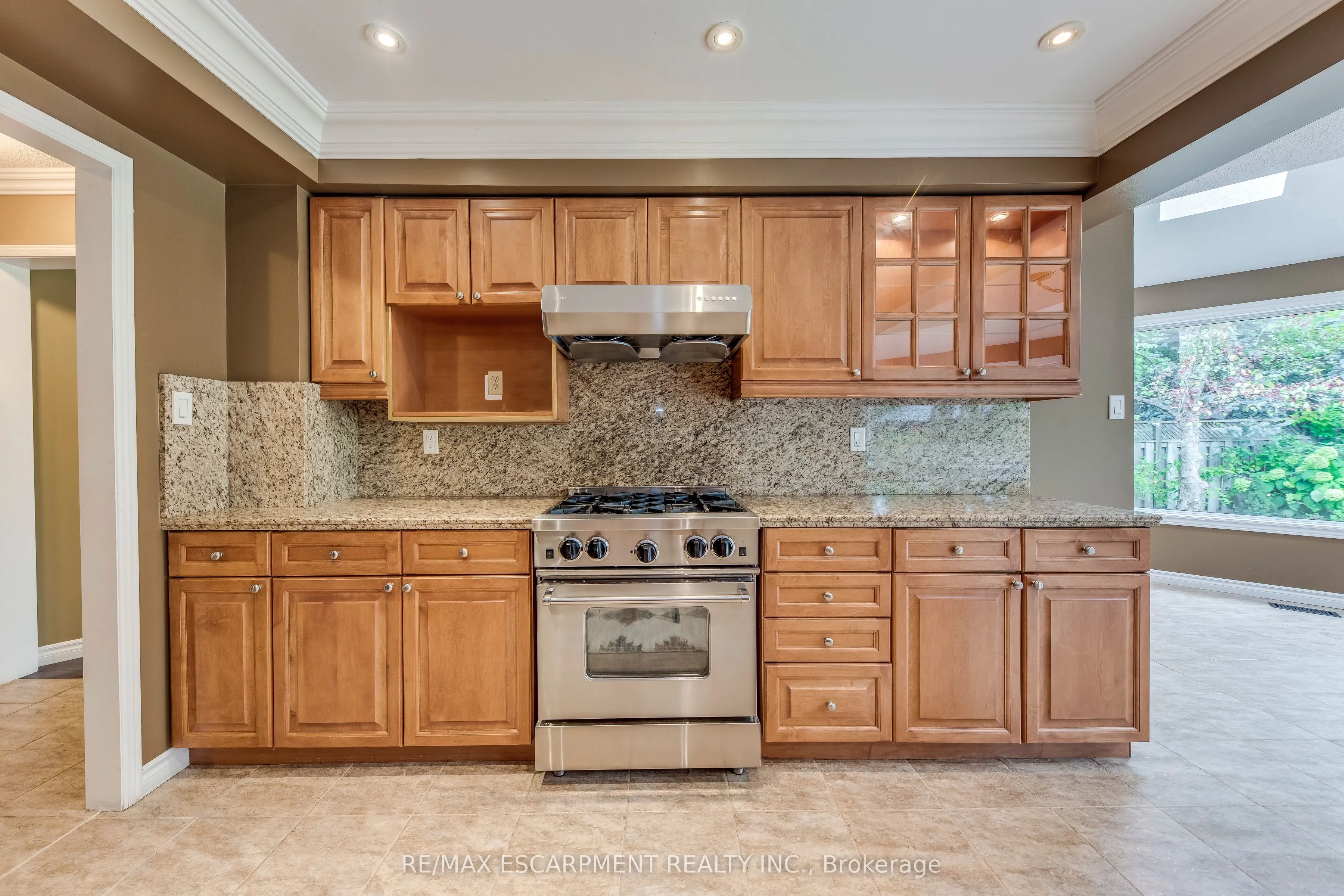 1246 Saddler Circle