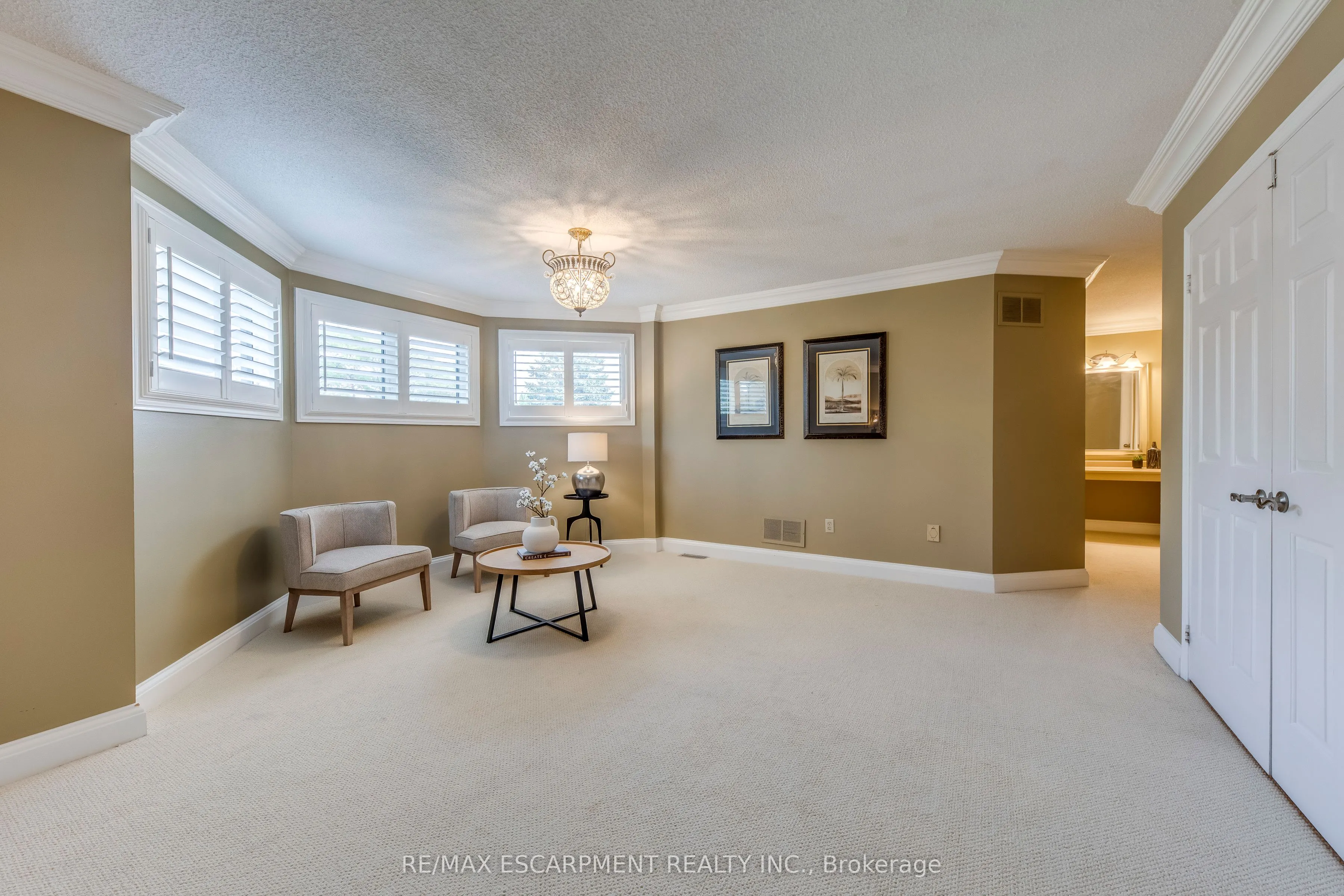1246 Saddler Circle