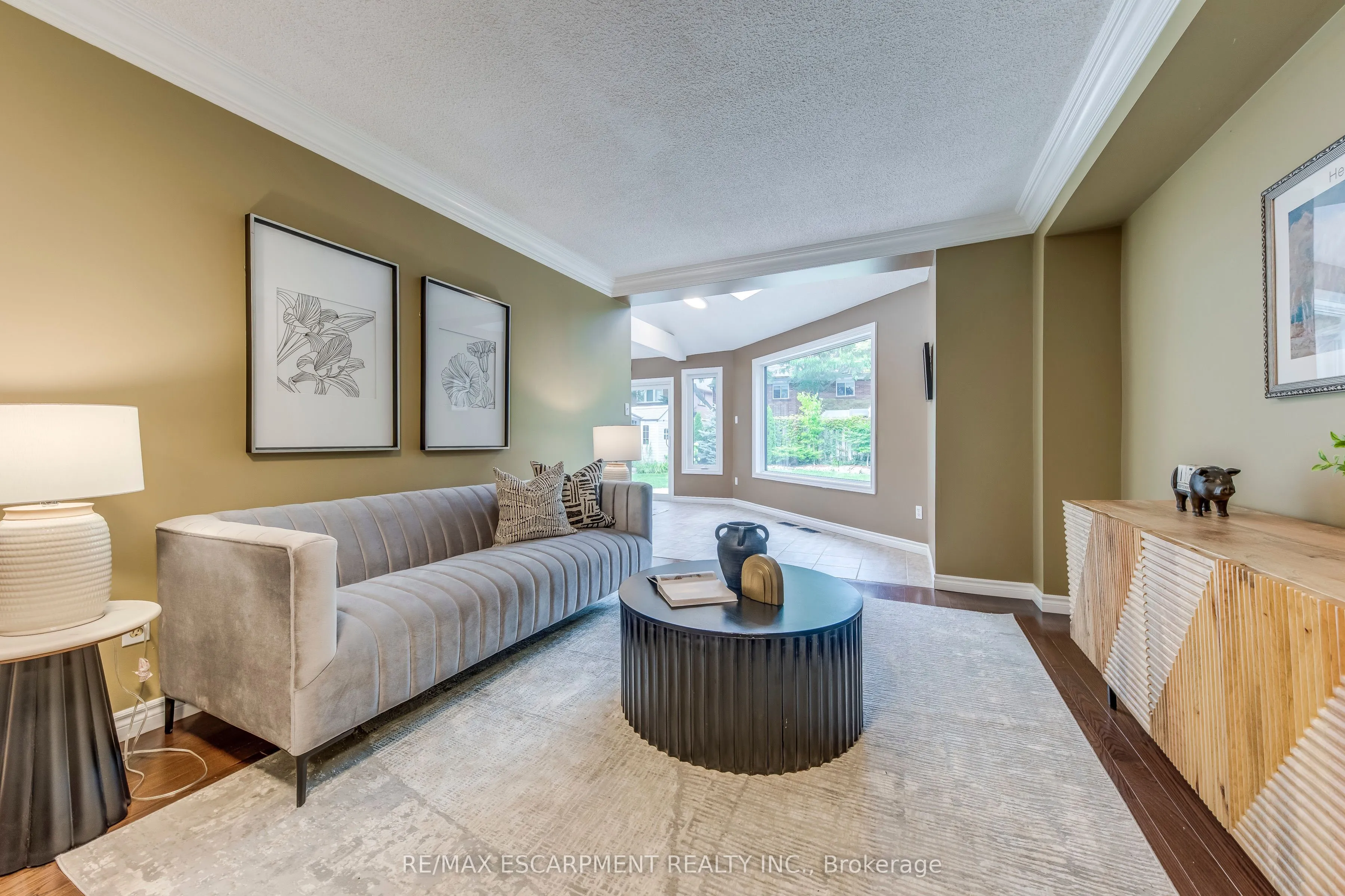 1246 Saddler Circle