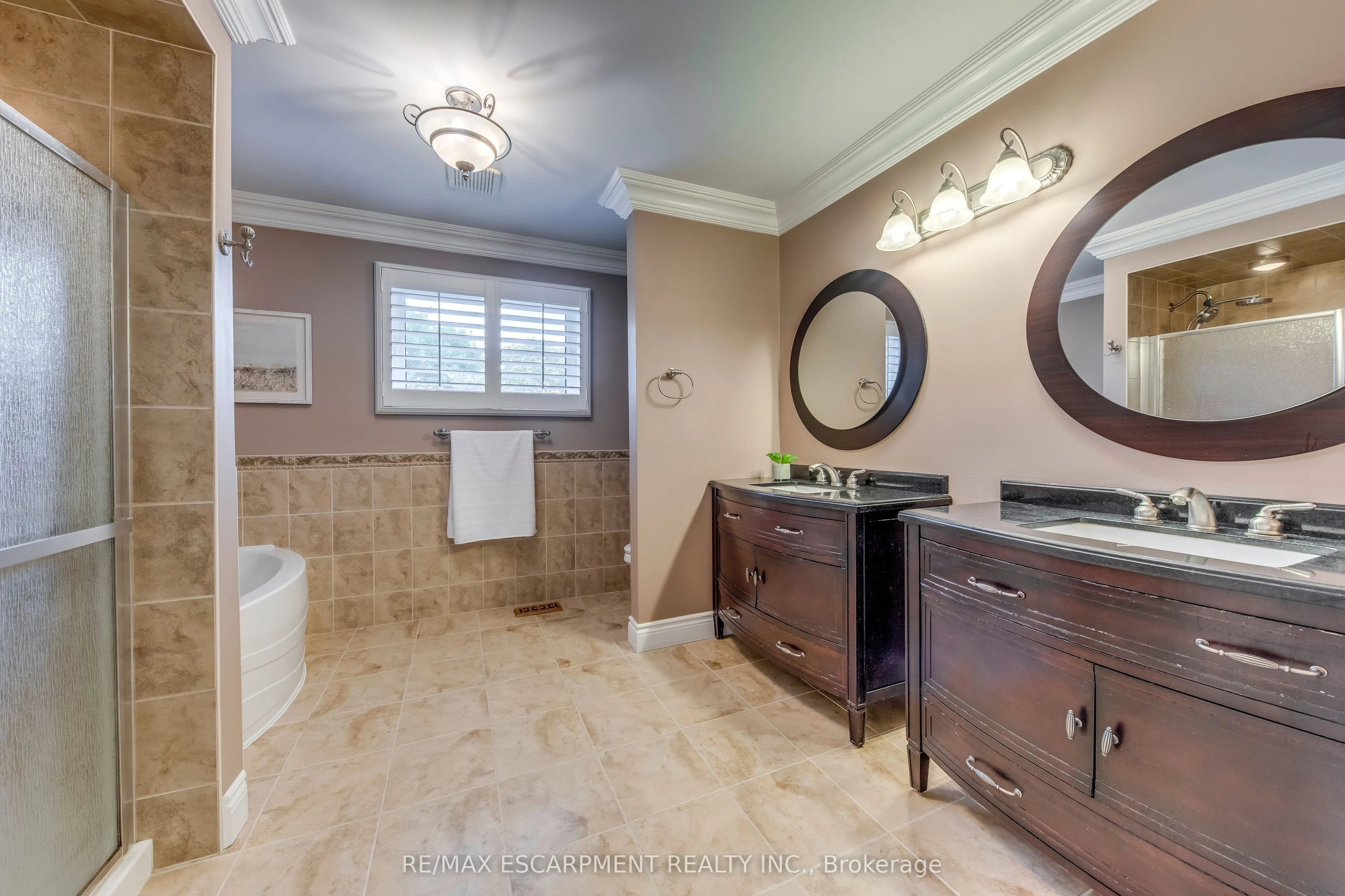 1246 Saddler Circle