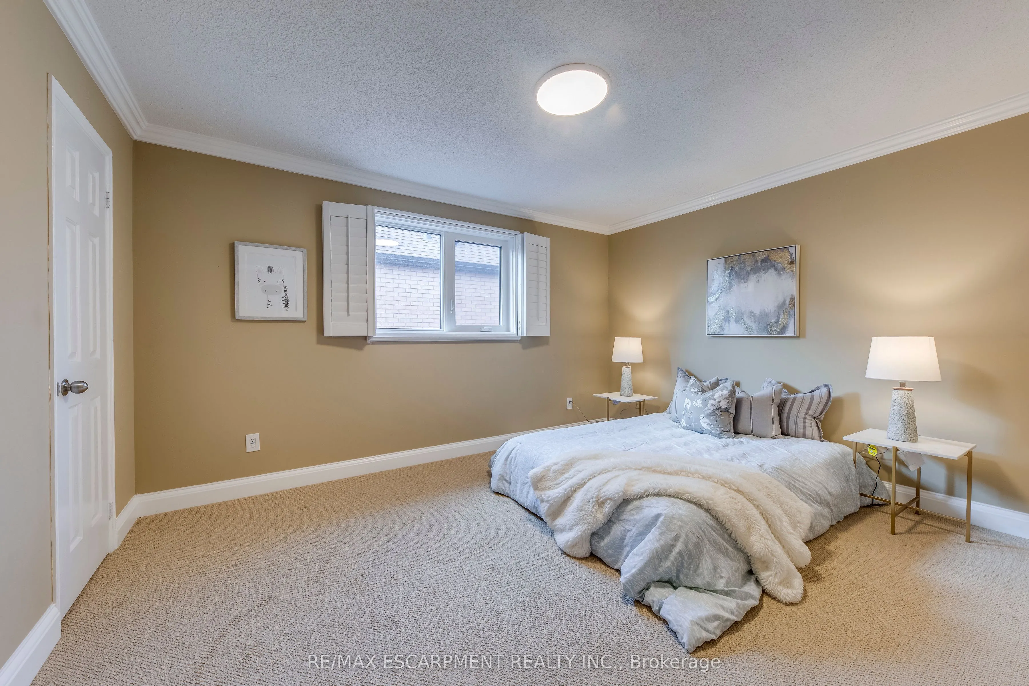 1246 Saddler Circle