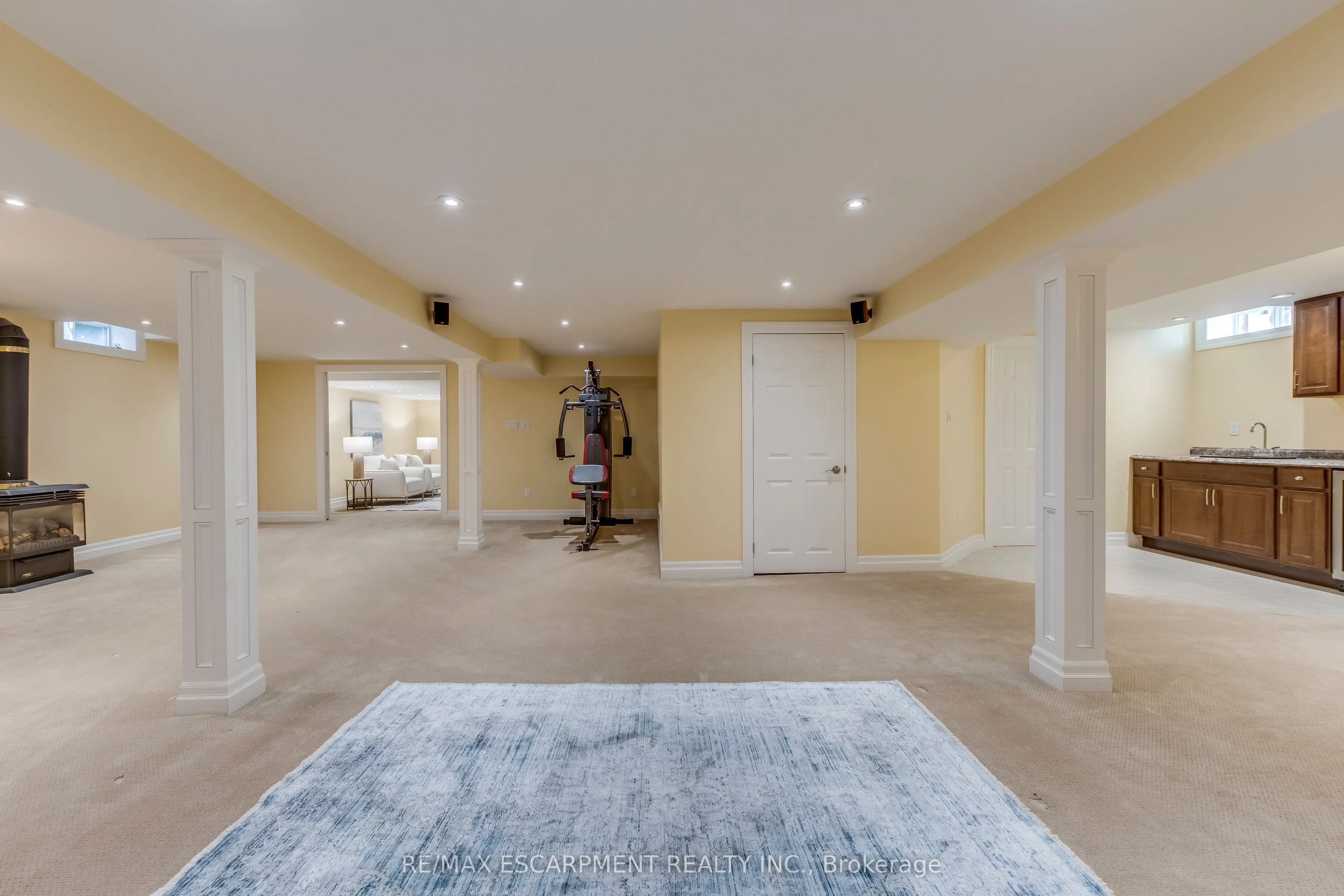 1246 Saddler Circle