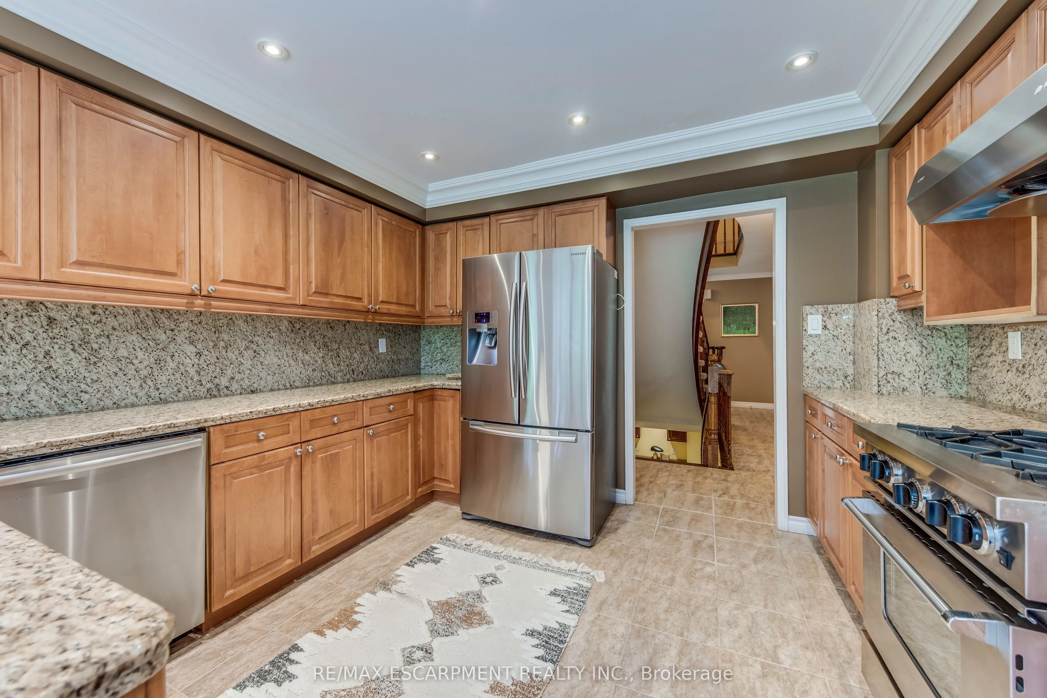 1246 Saddler Circle