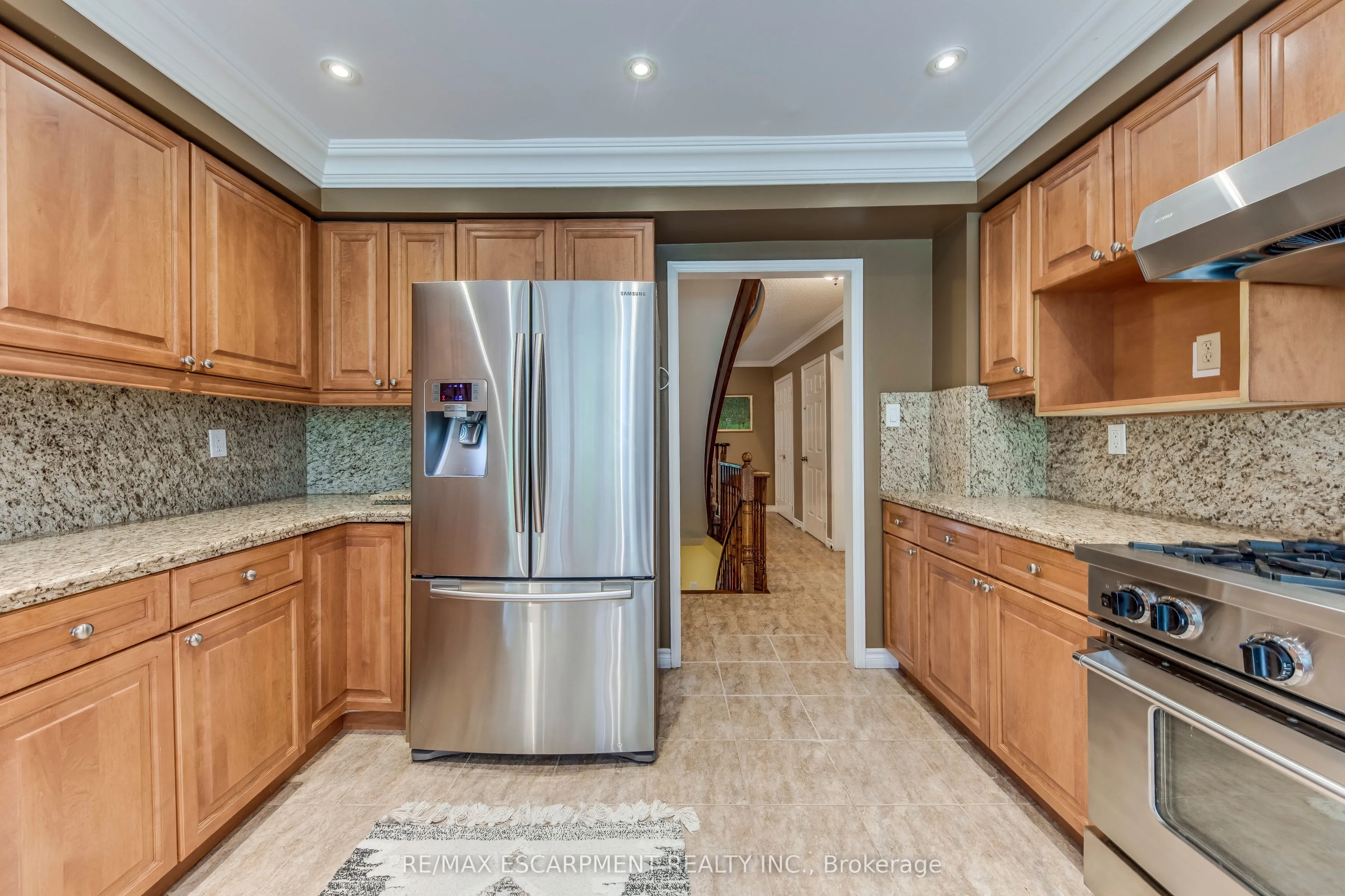 1246 Saddler Circle