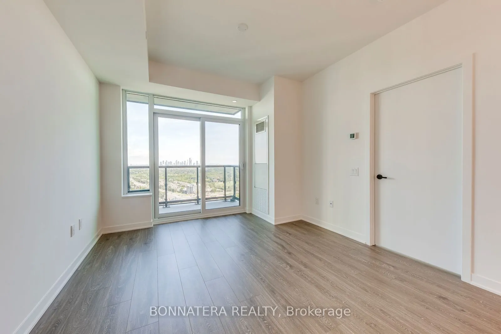 2495 Eglinton Avenue W, #2302