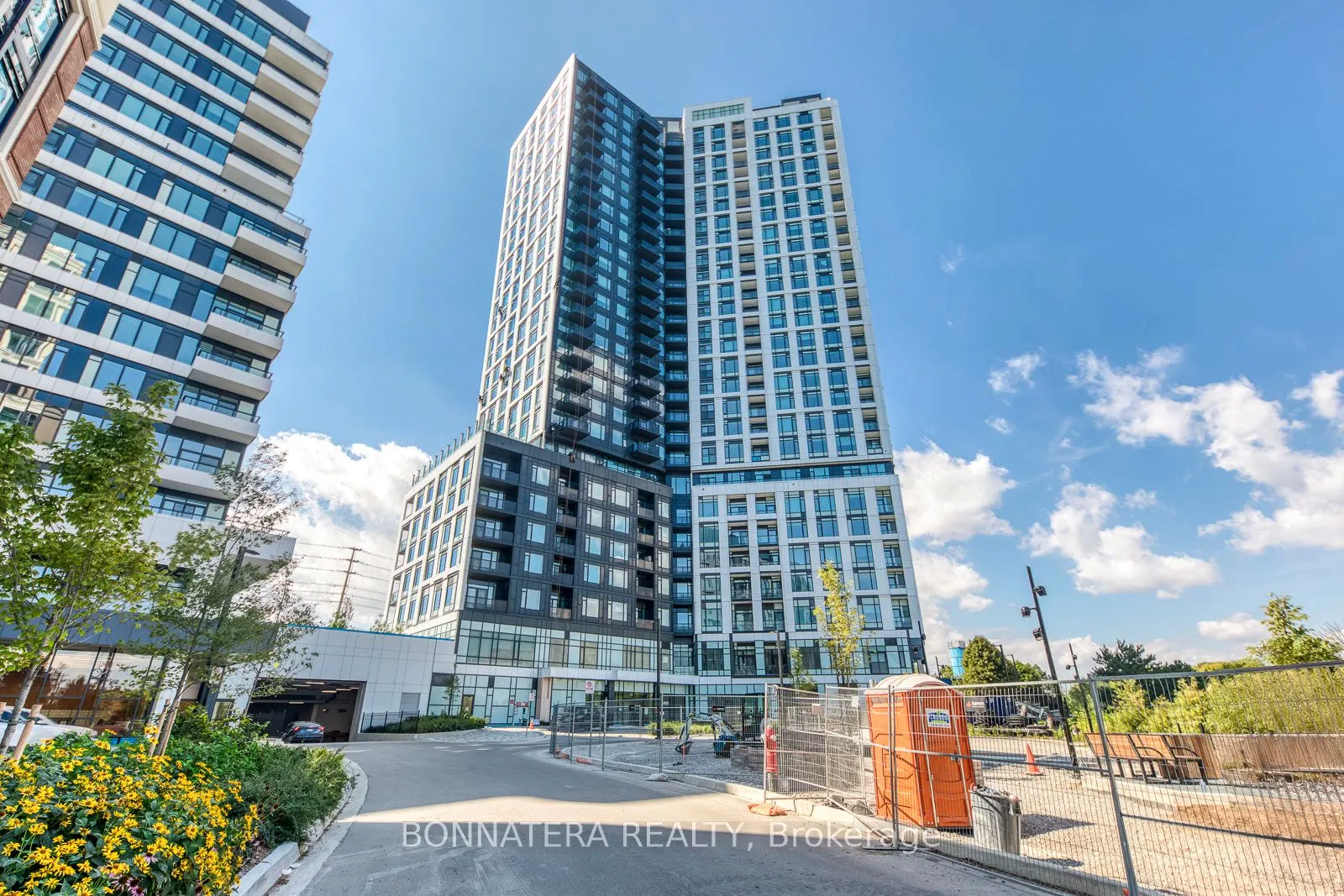 2495 Eglinton Avenue W, #2302