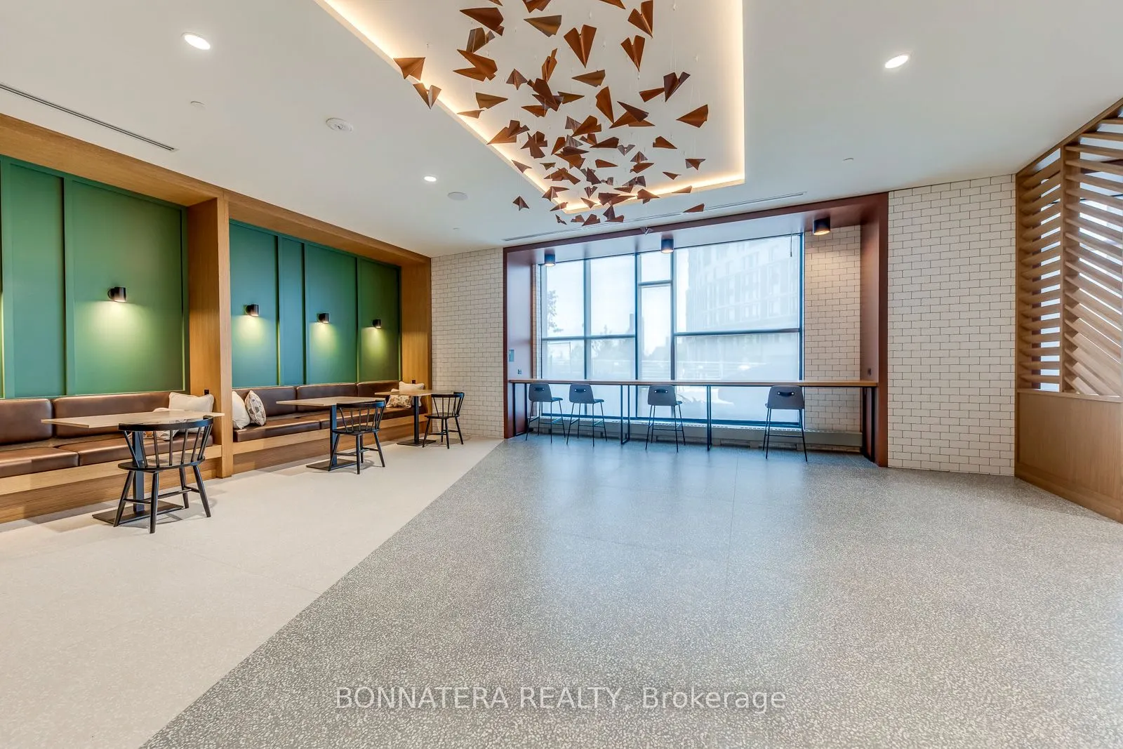 2495 Eglinton Avenue W, #2302