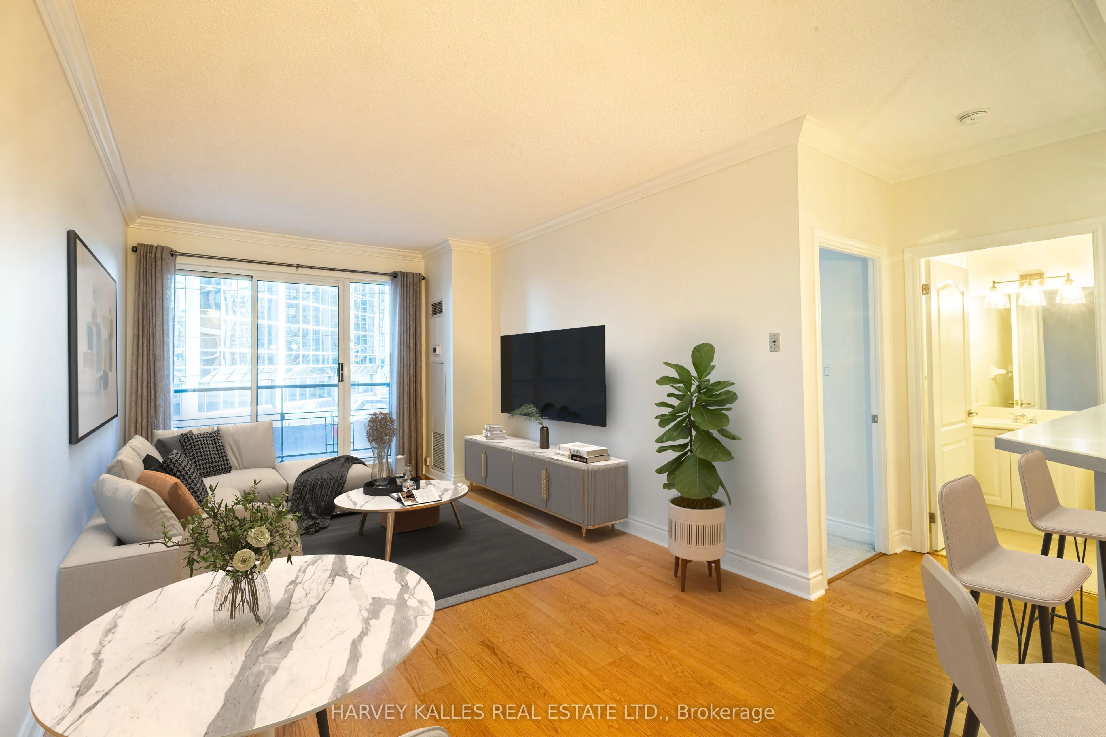 2 Aberfoyle Crescent, #412