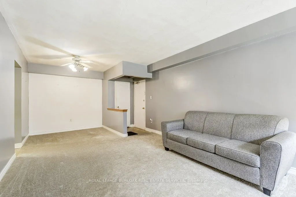 2418 New Street, #1