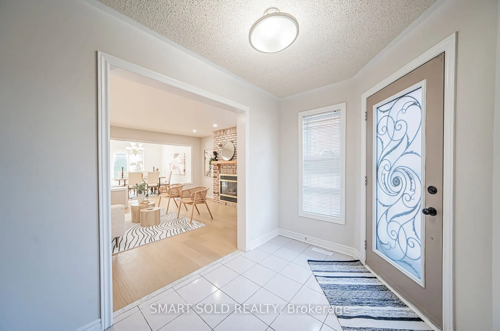 5685 Bell Harbour Drive