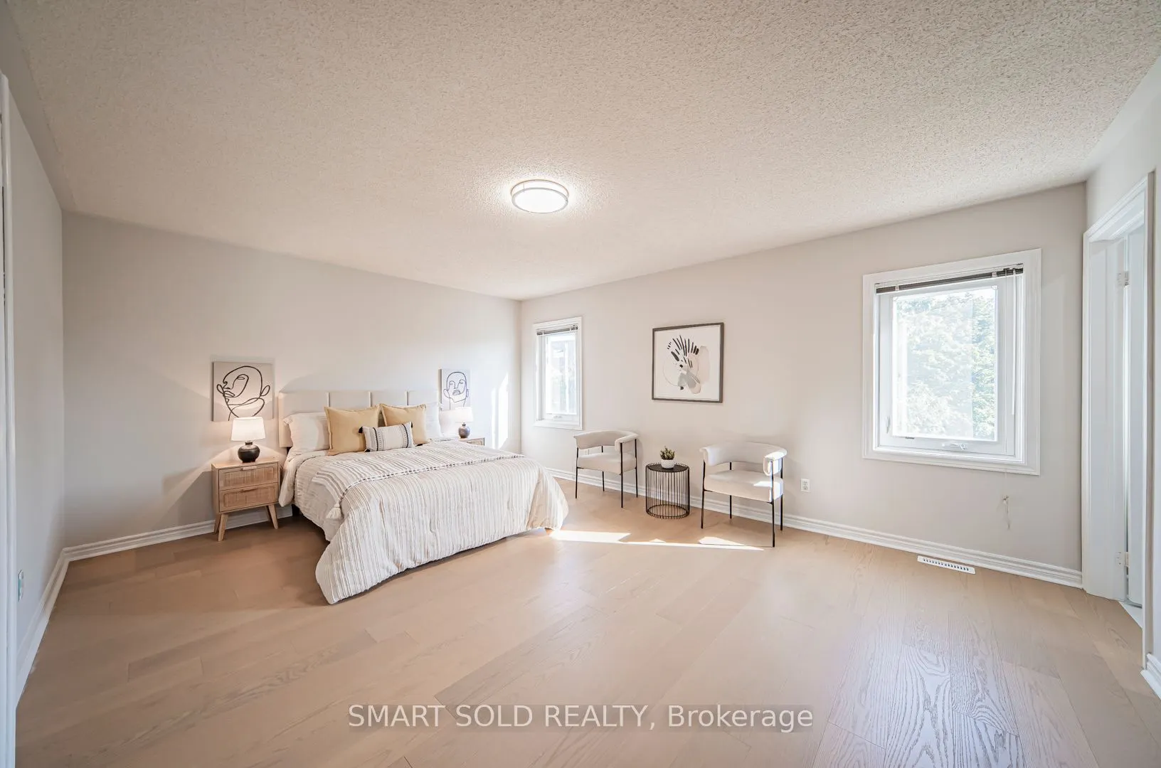 5685 Bell Harbour Drive