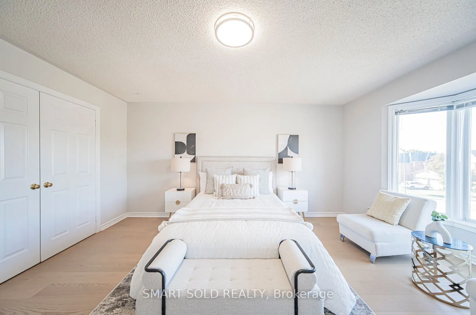 5685 Bell Harbour Drive