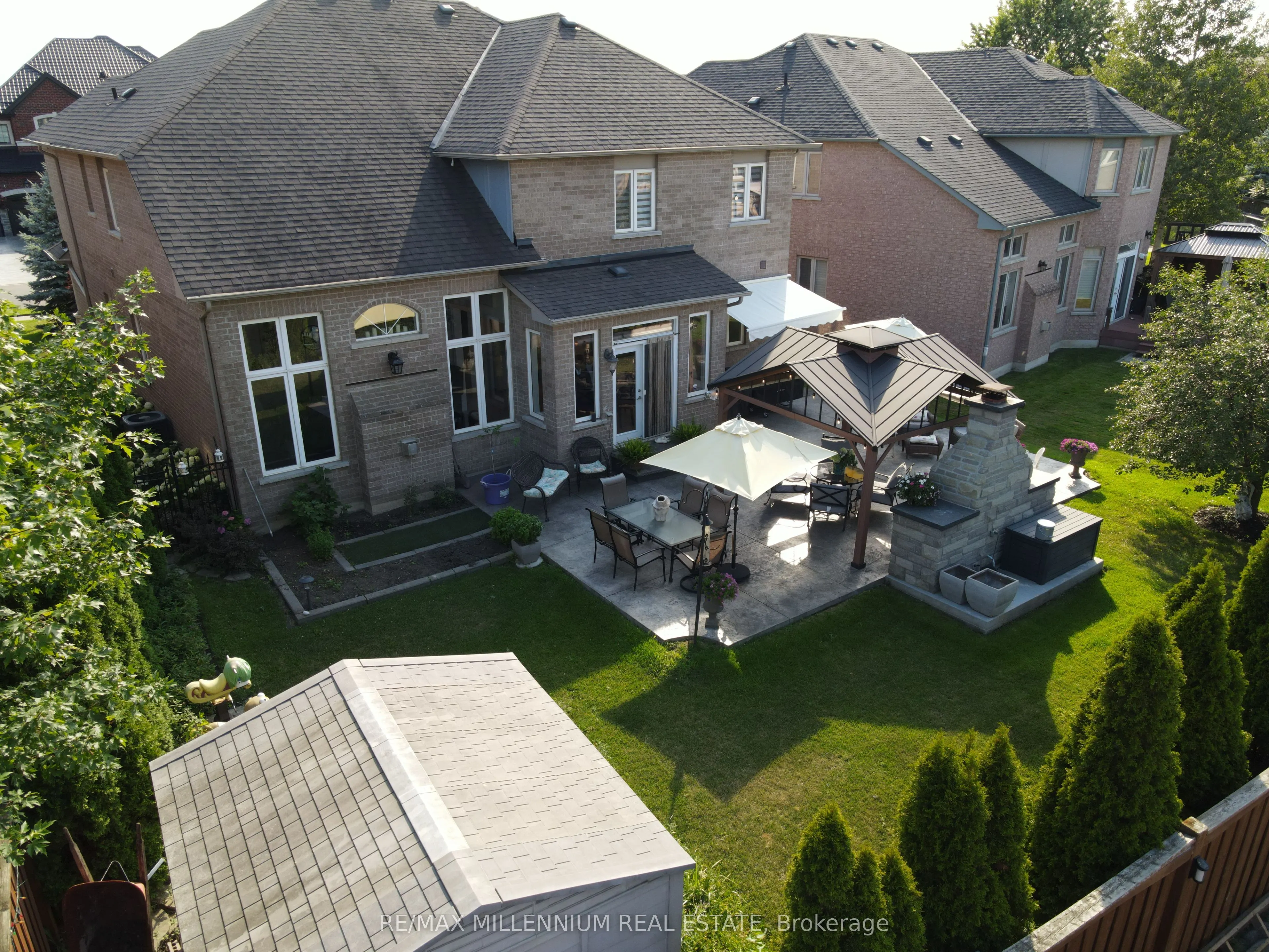 40 Rampart Drive