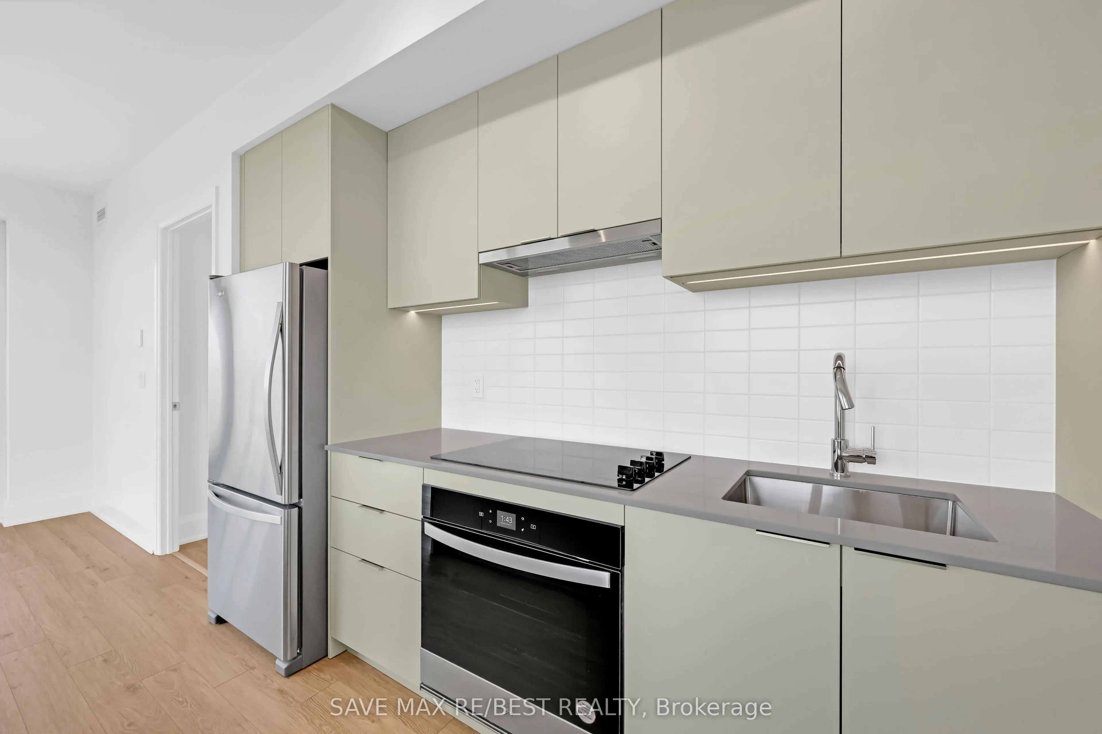 3079 Trafalgar Road, #1203