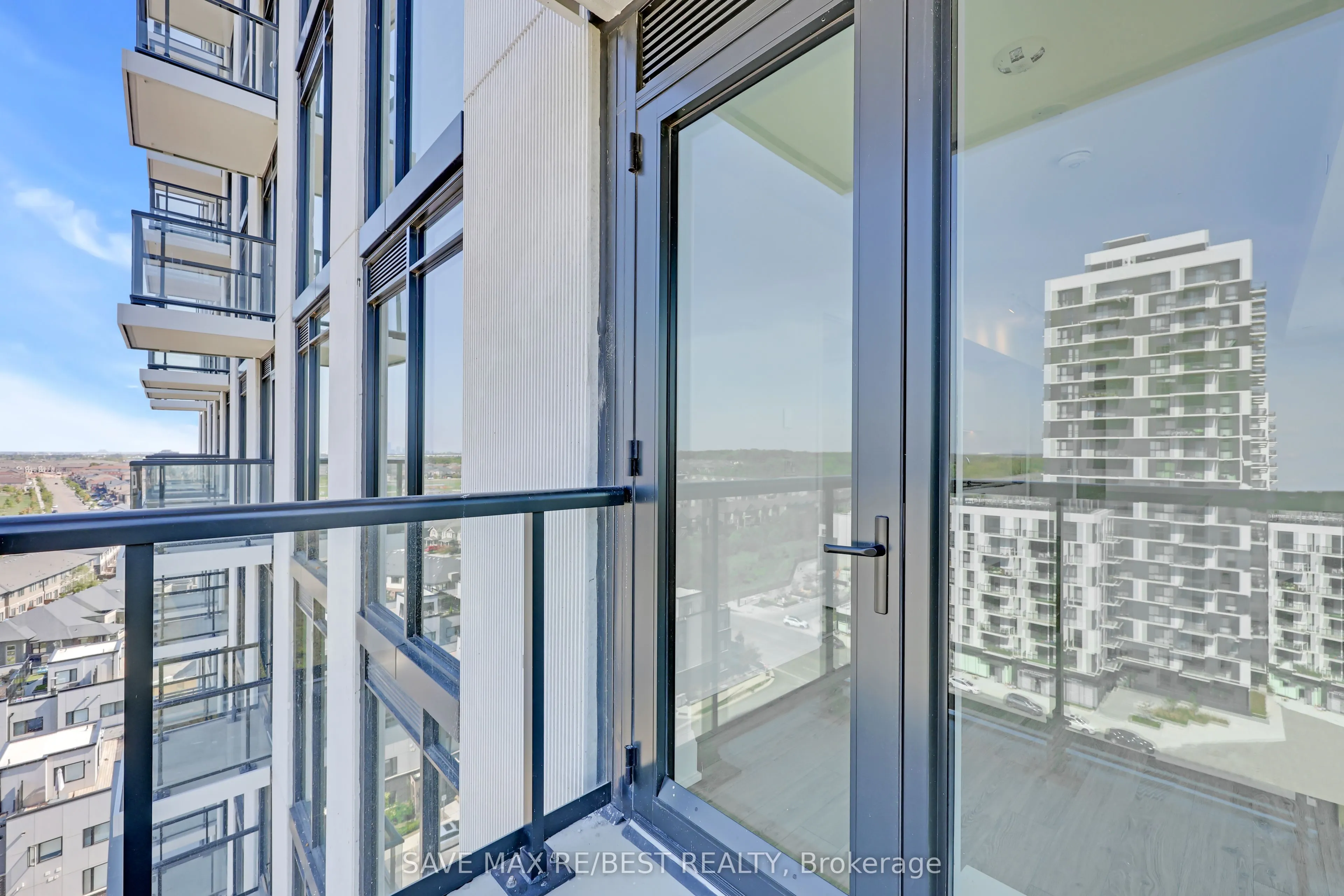 3079 Trafalgar Road, #1203