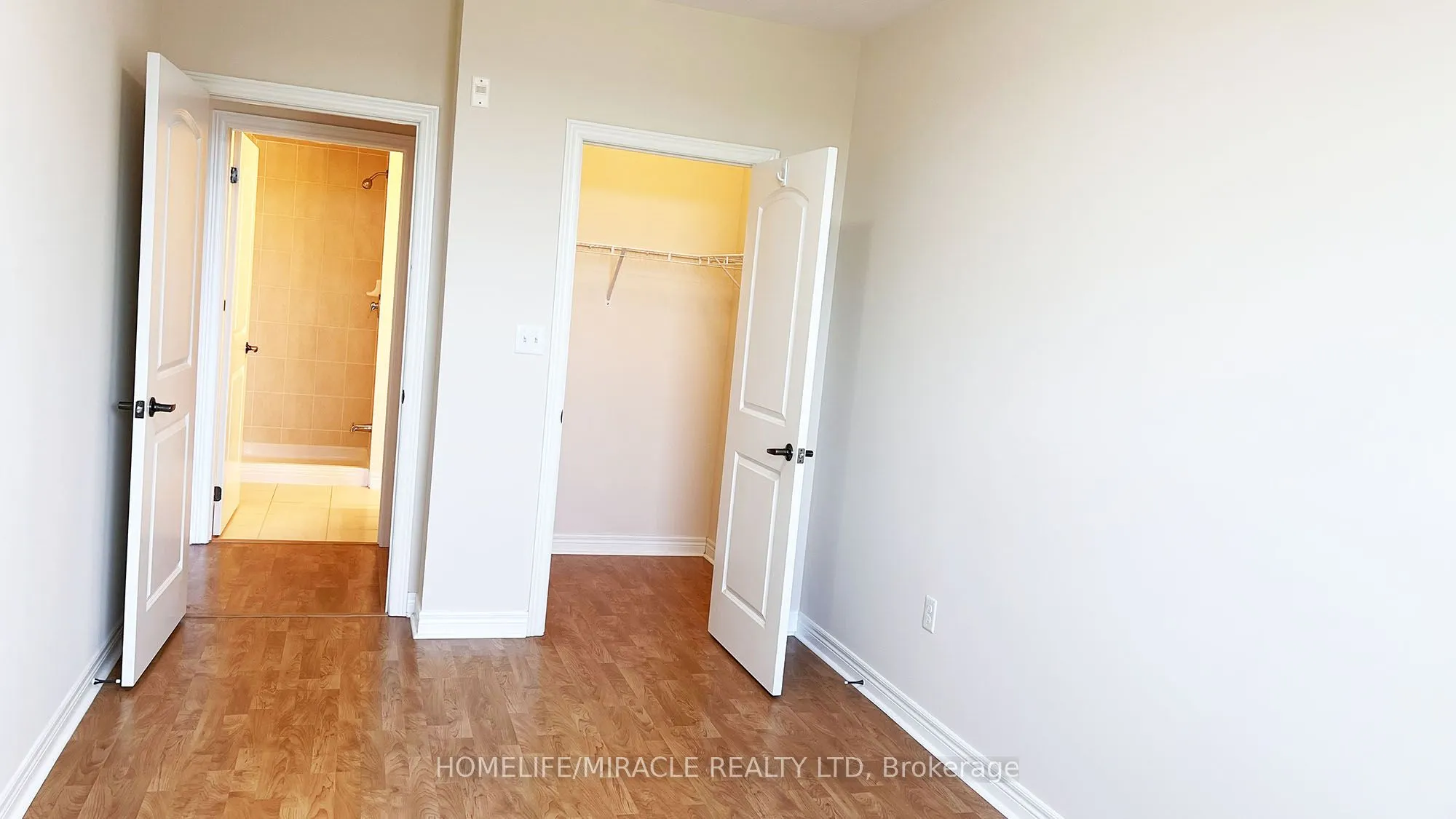 383 Main St E, #502