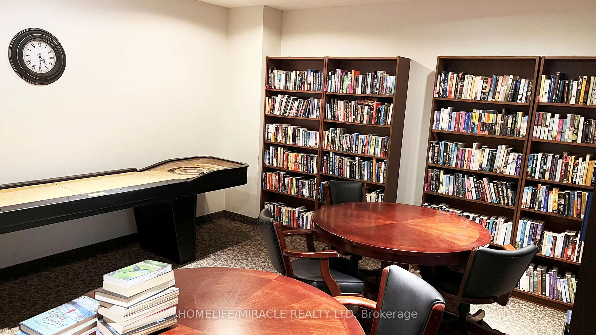 383 Main St E, #502