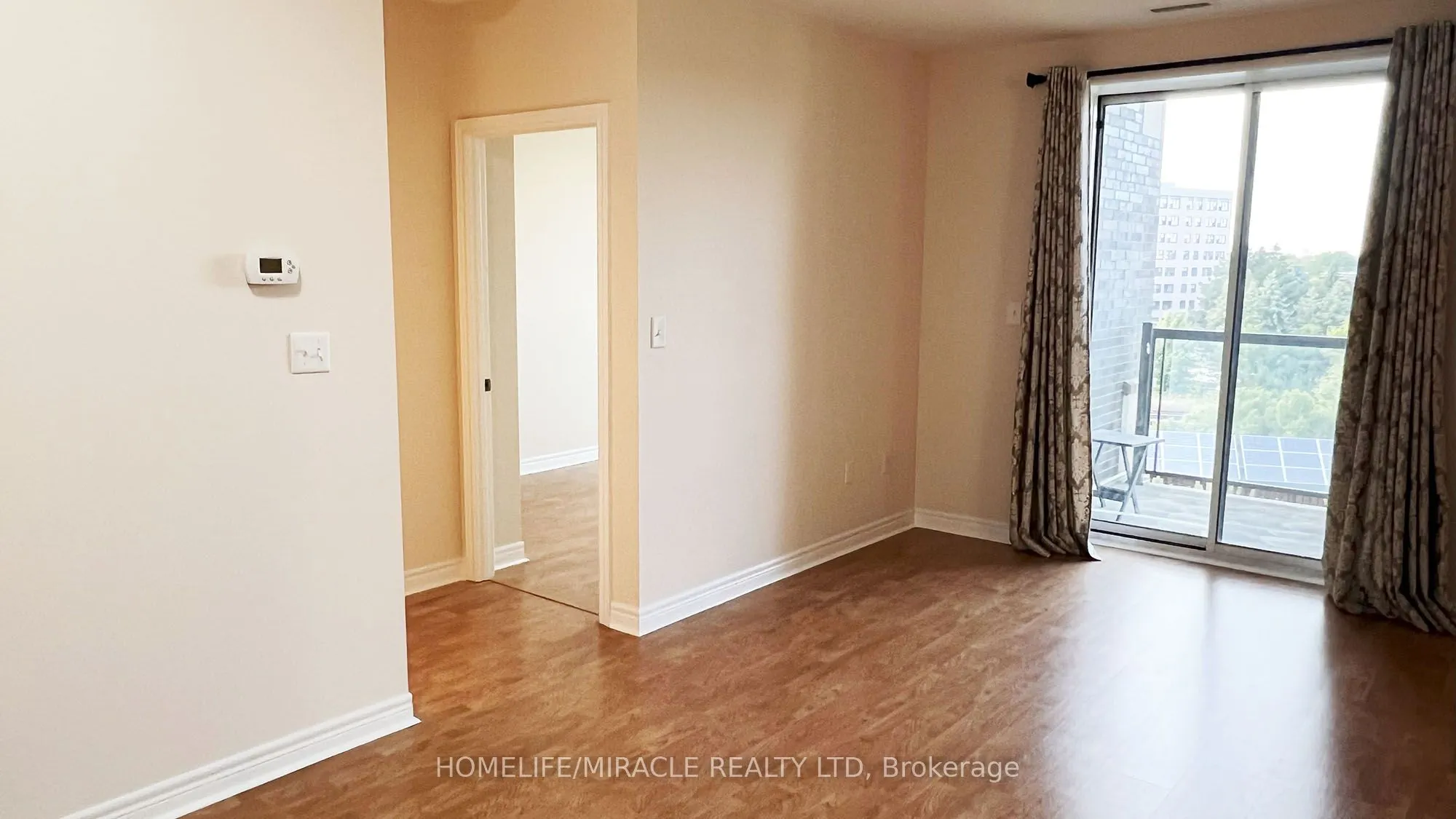 383 Main St E, #502