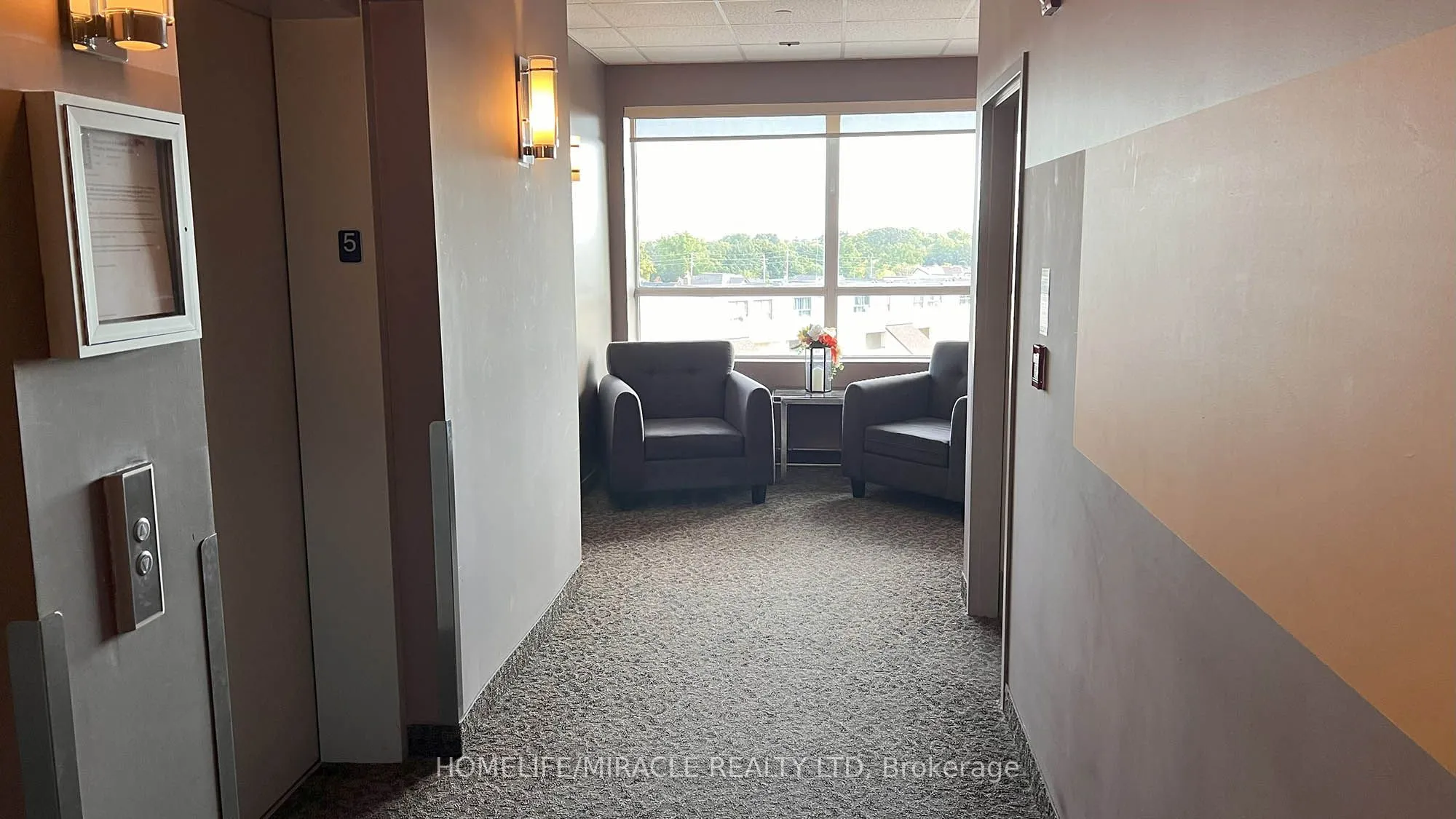 383 Main St E, #502