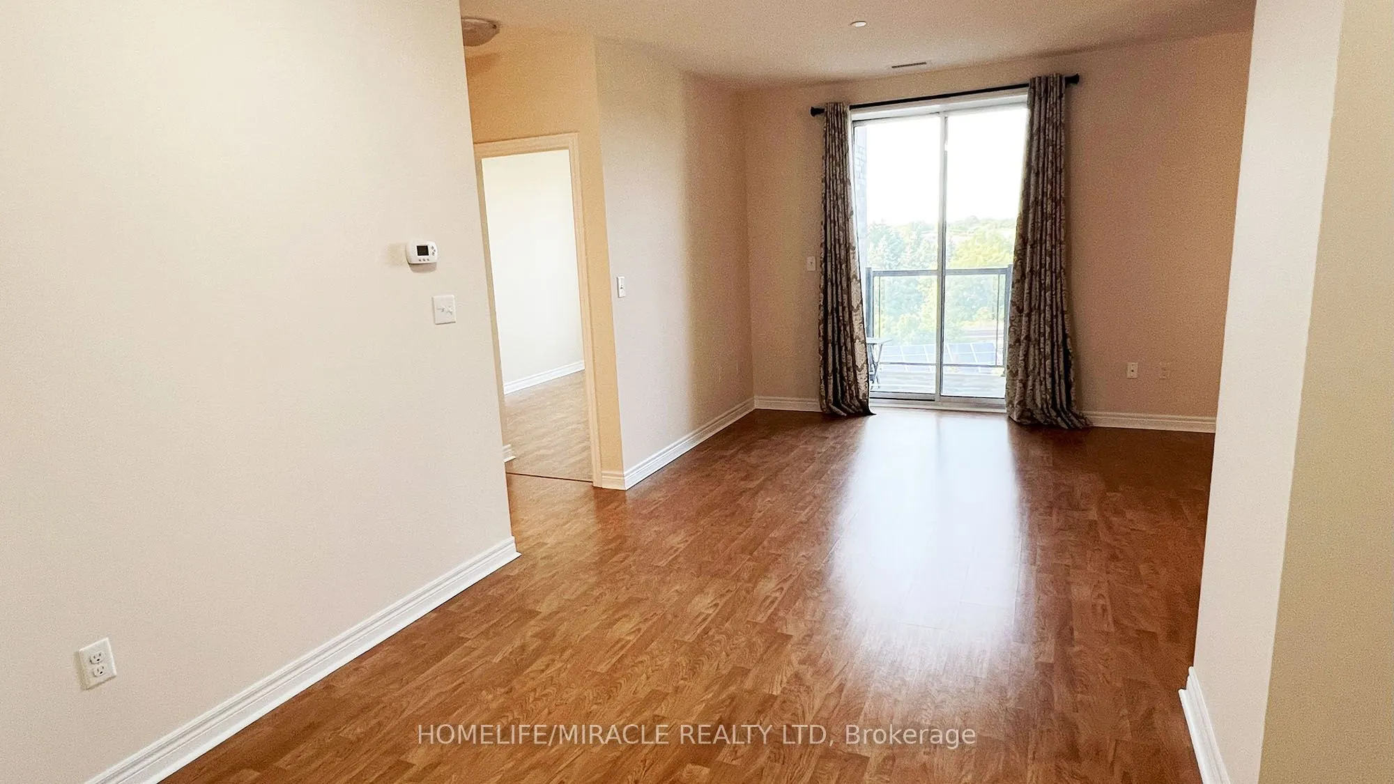383 Main St E, #502