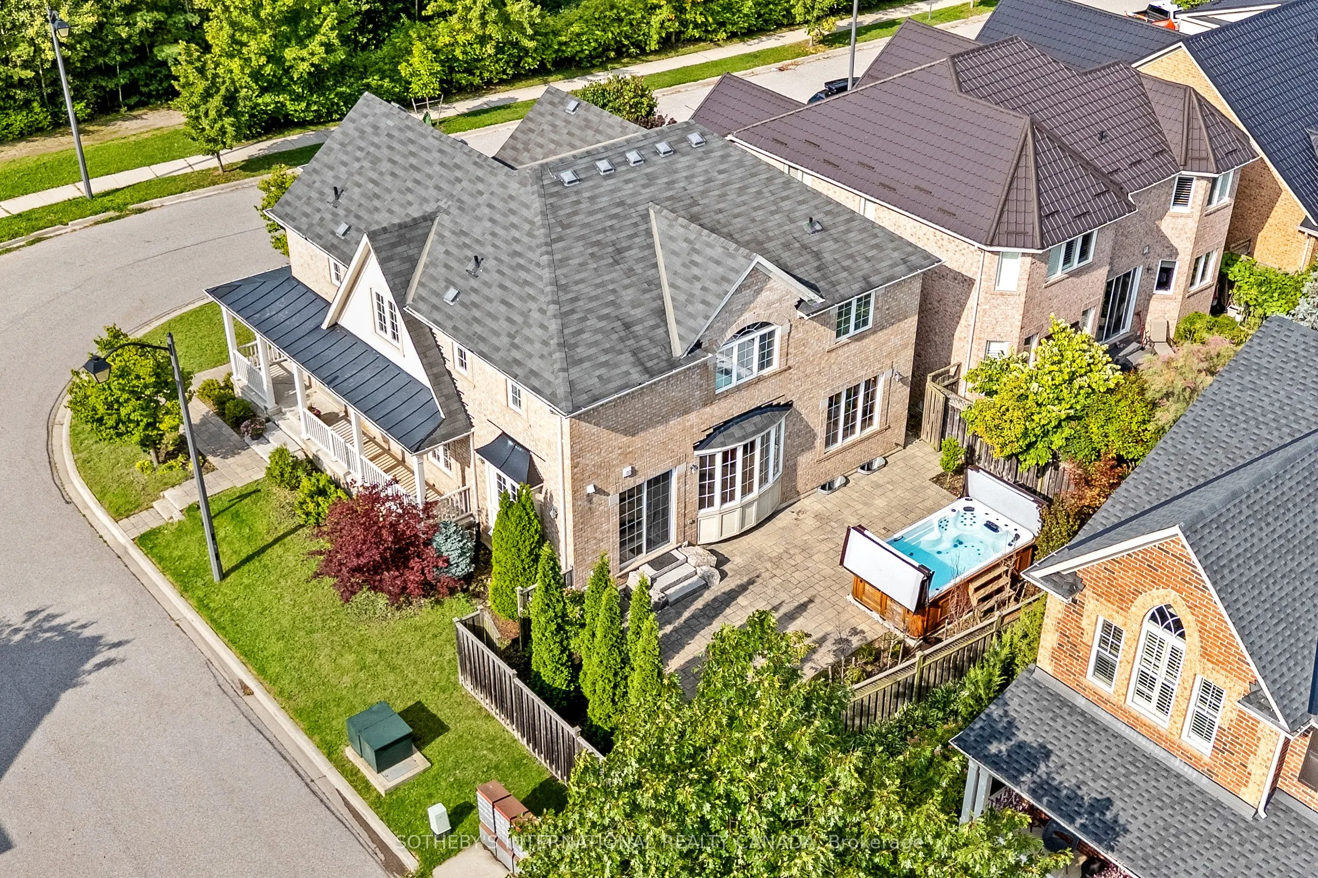 465 Cusick Circle