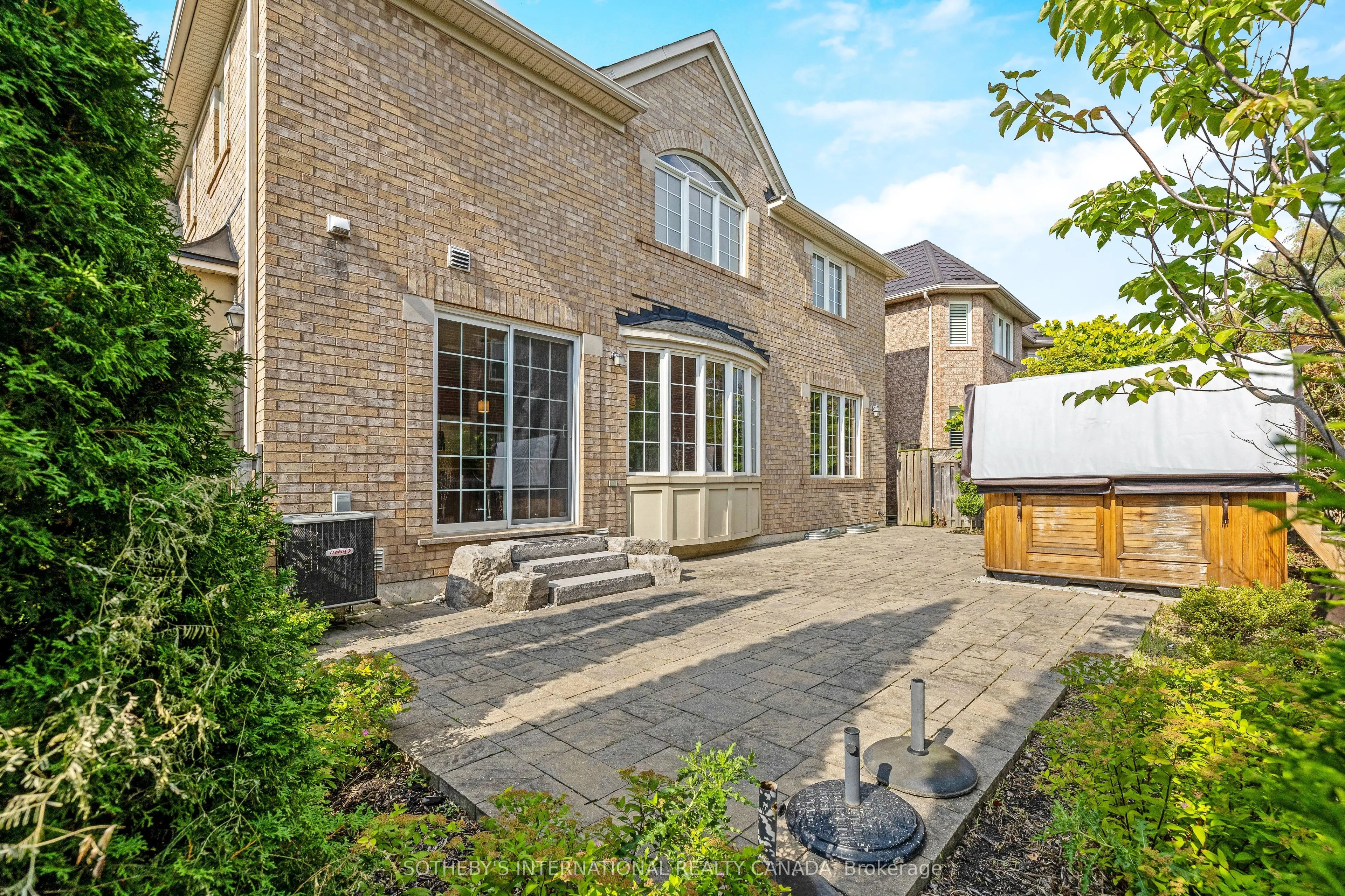 465 Cusick Circle
