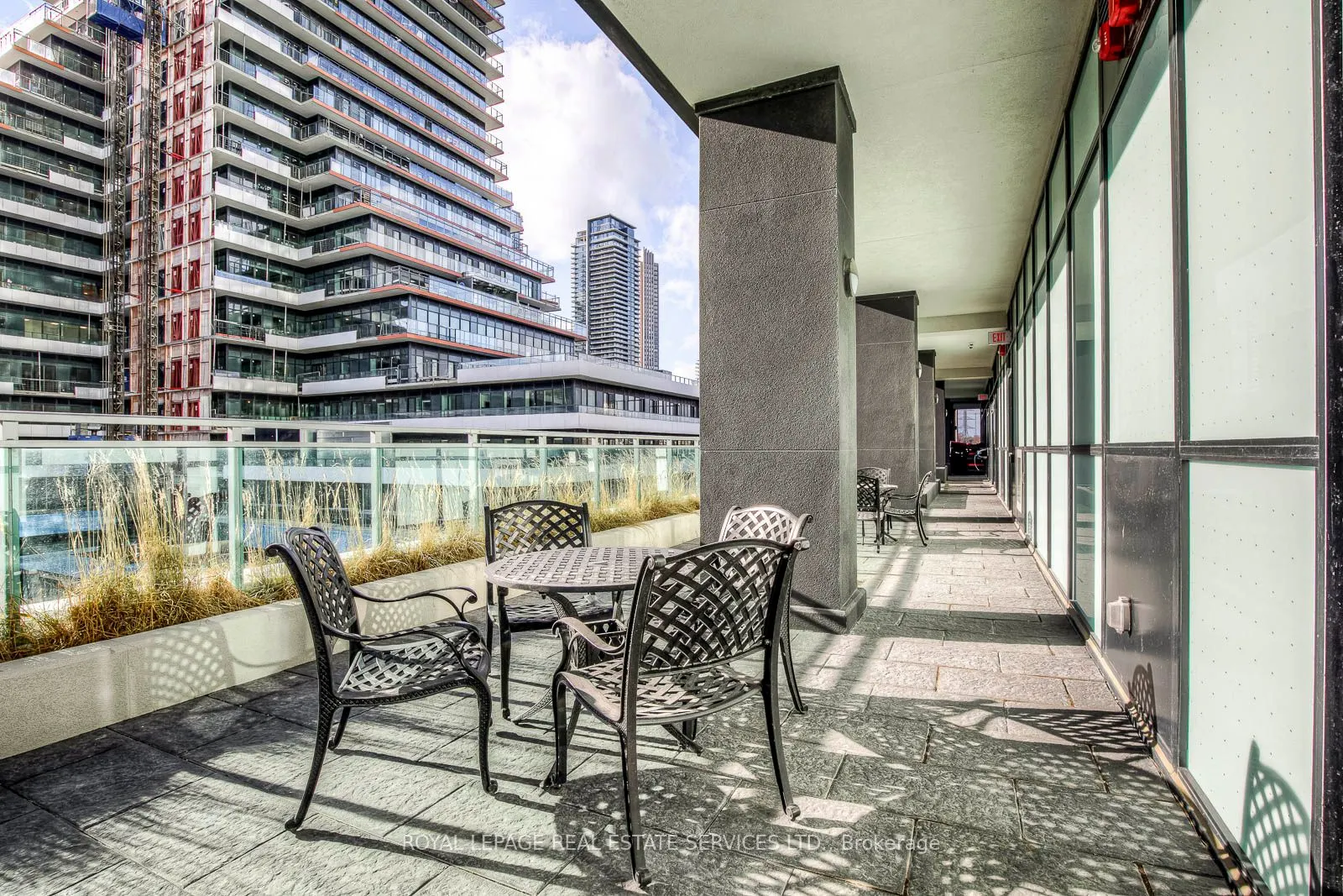 33 Shore Breeze Drive, #3706