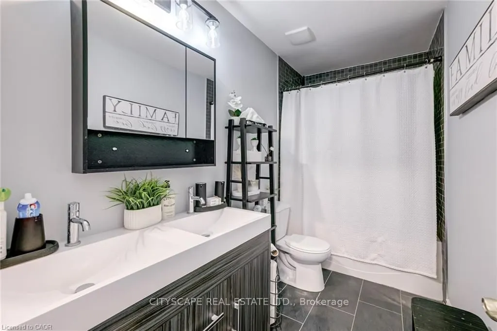 30 Heslop Road, #17