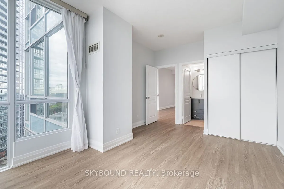 3939 Duke of York Boulevard, #1604