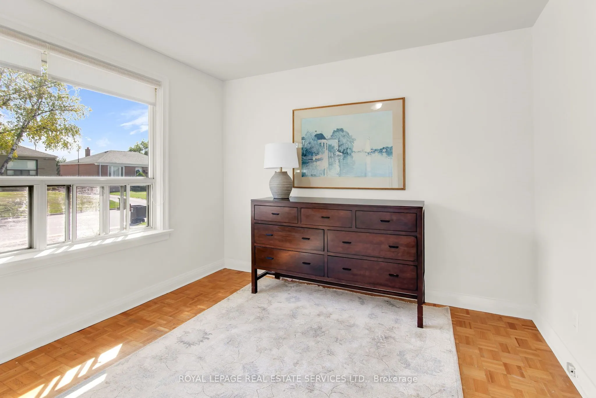 16 Redfern Avenue