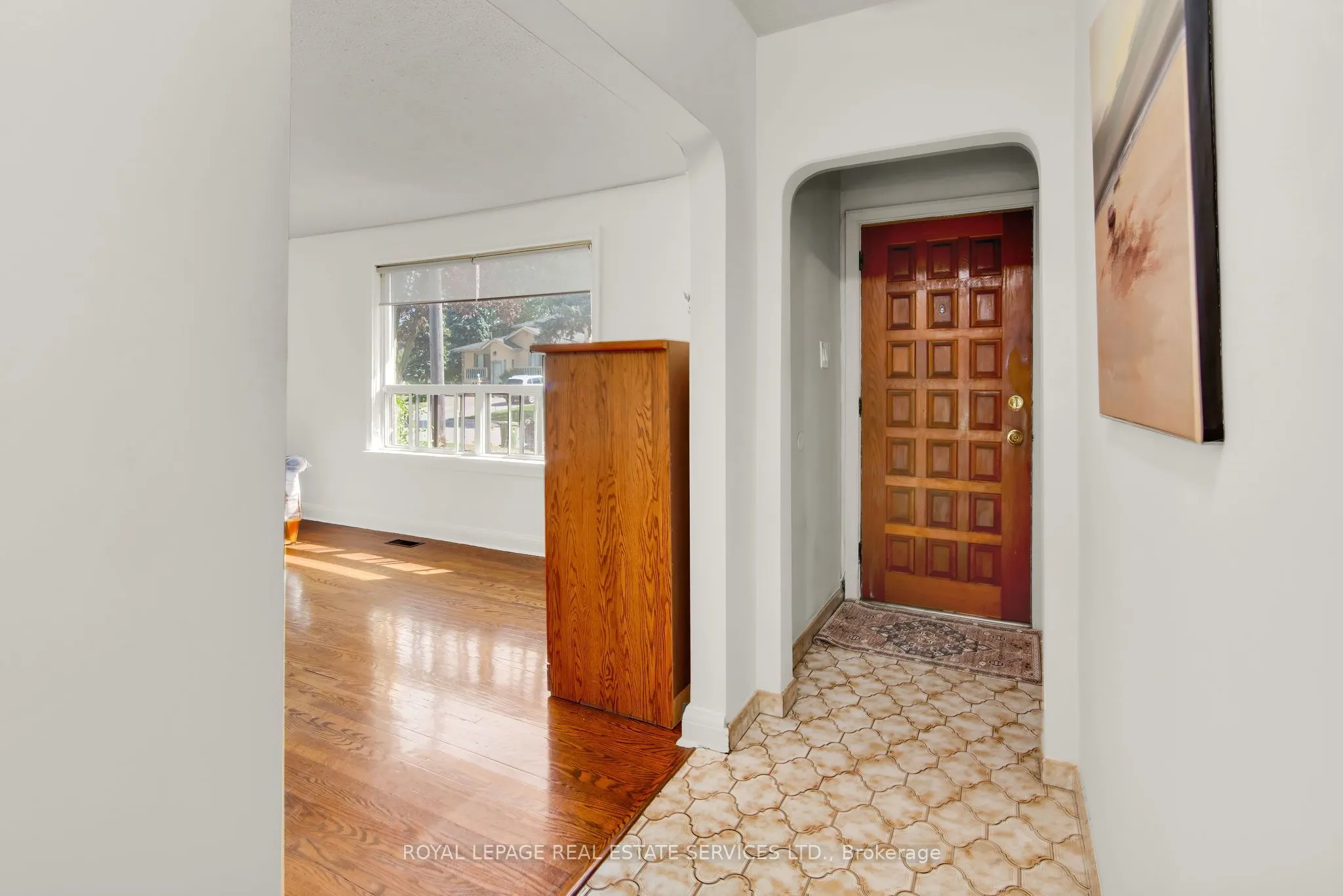 16 Redfern Avenue