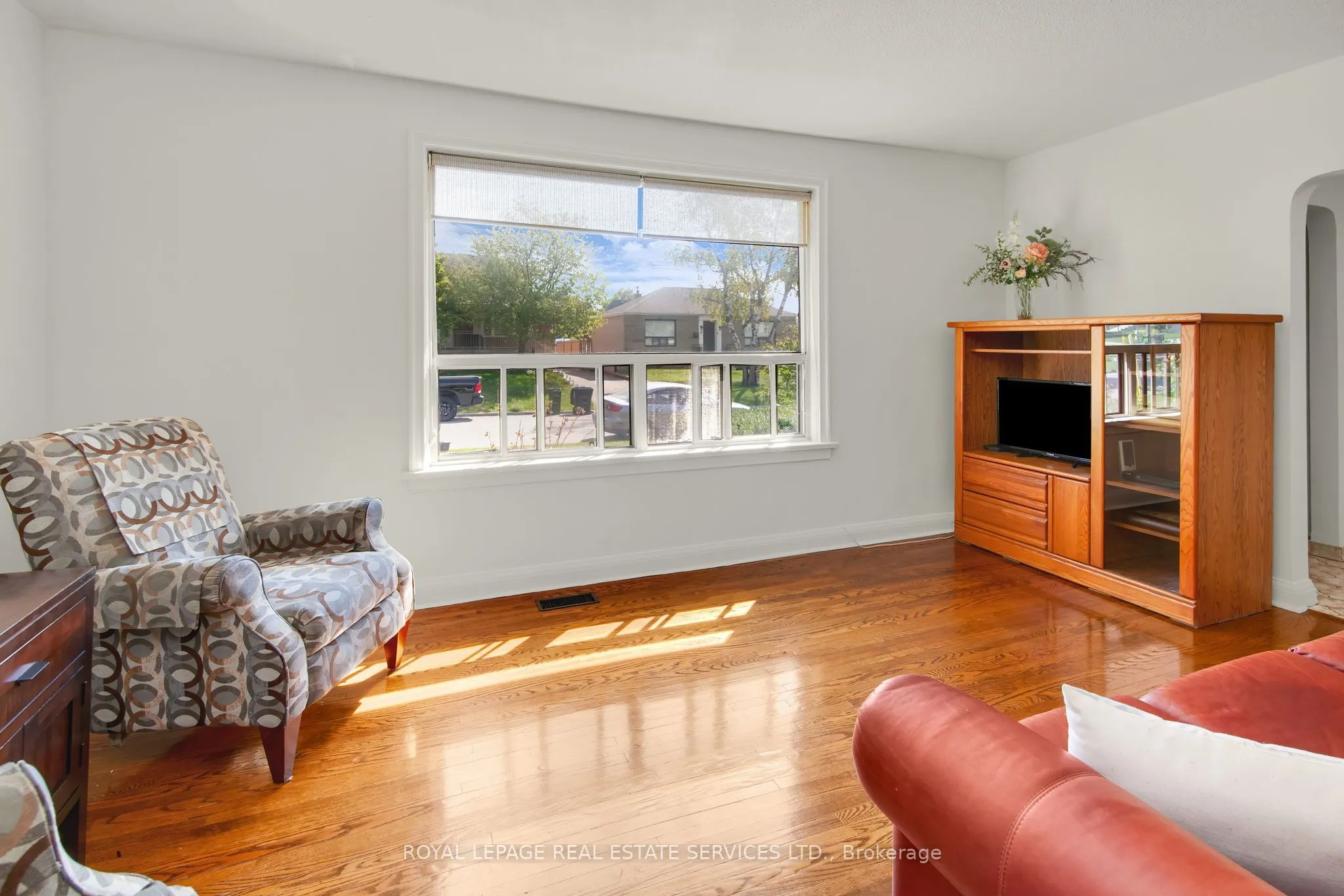 16 Redfern Avenue