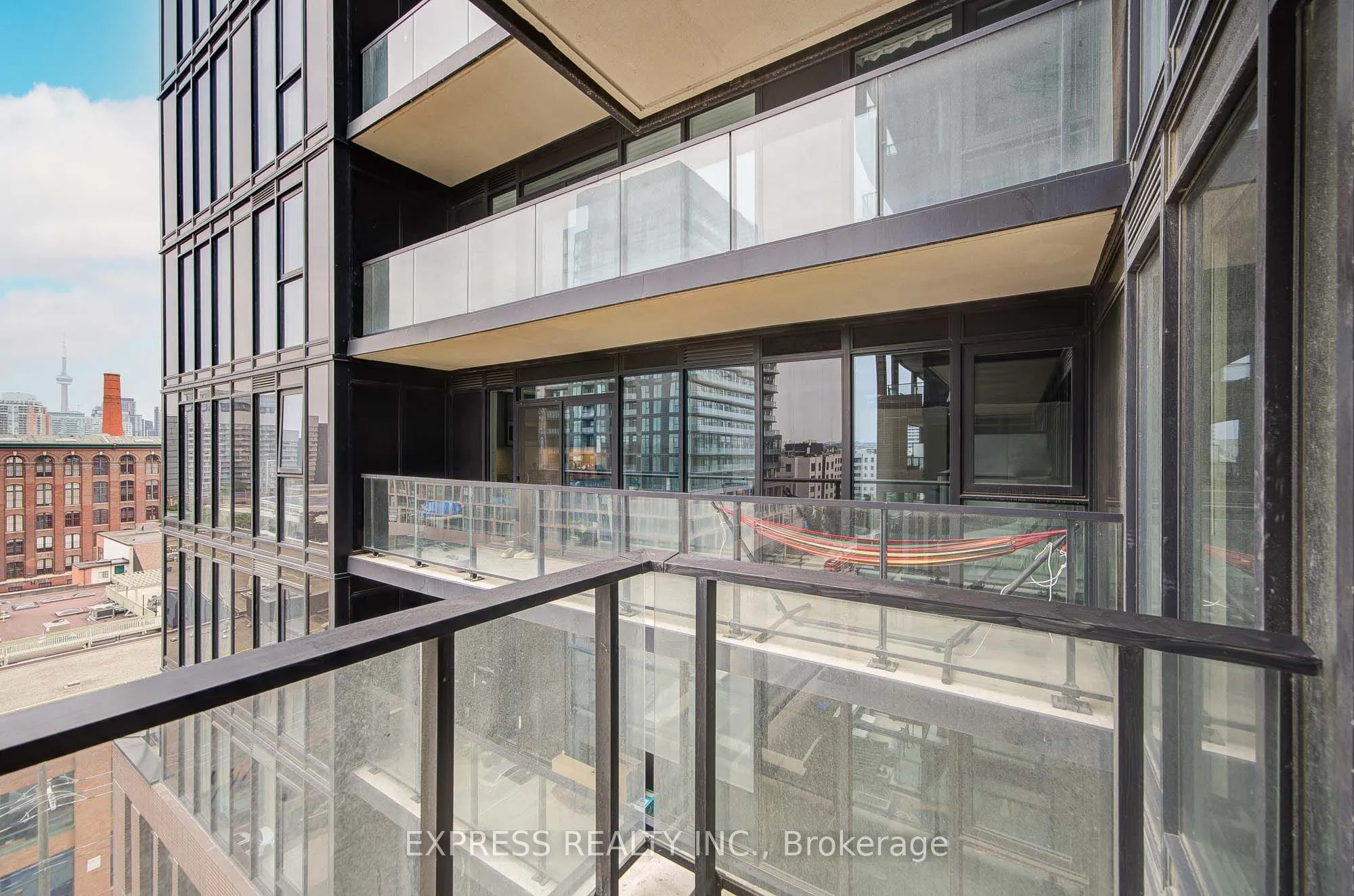 270 Dufferin Street, #701