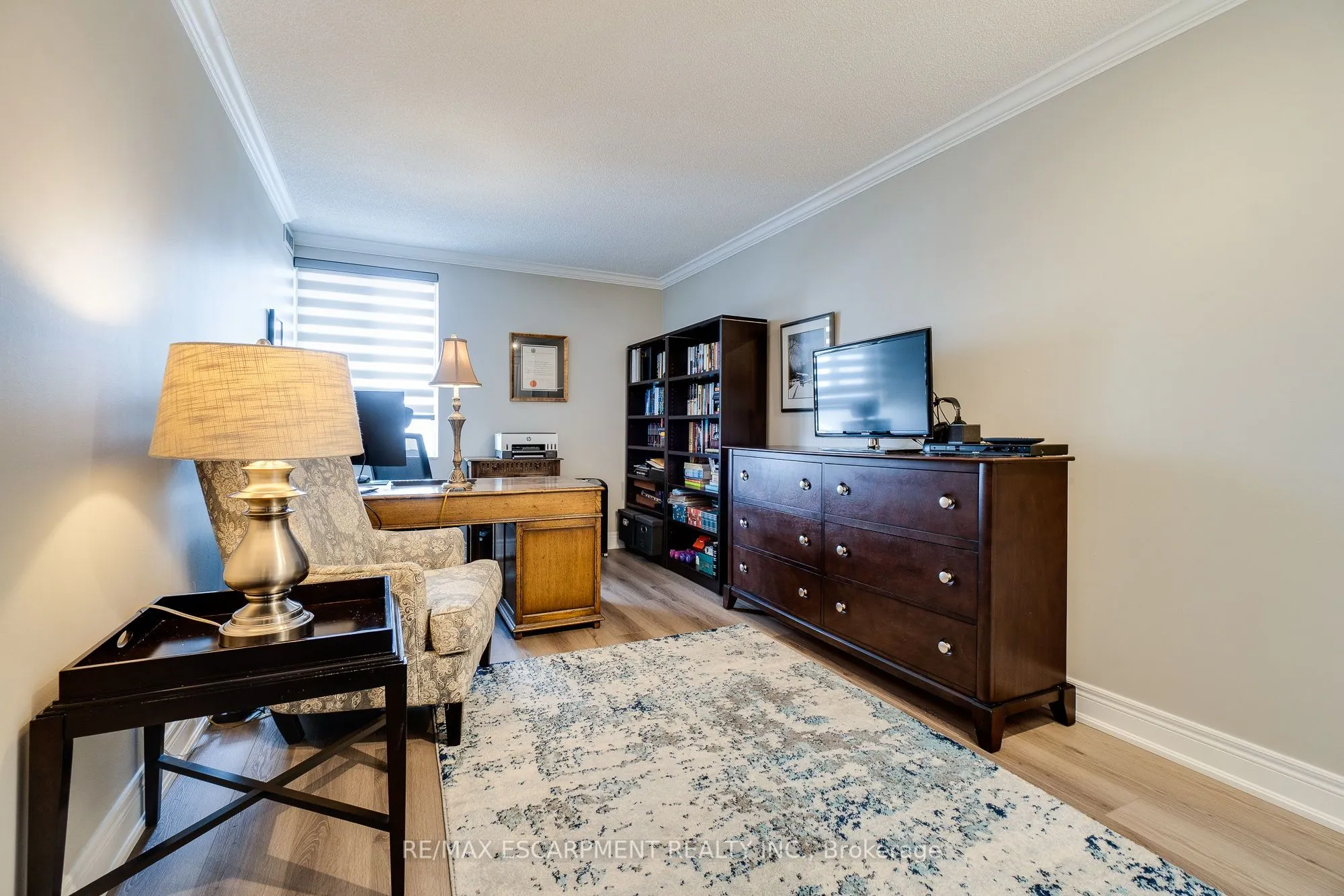 5280 Lakeshore Road, #801