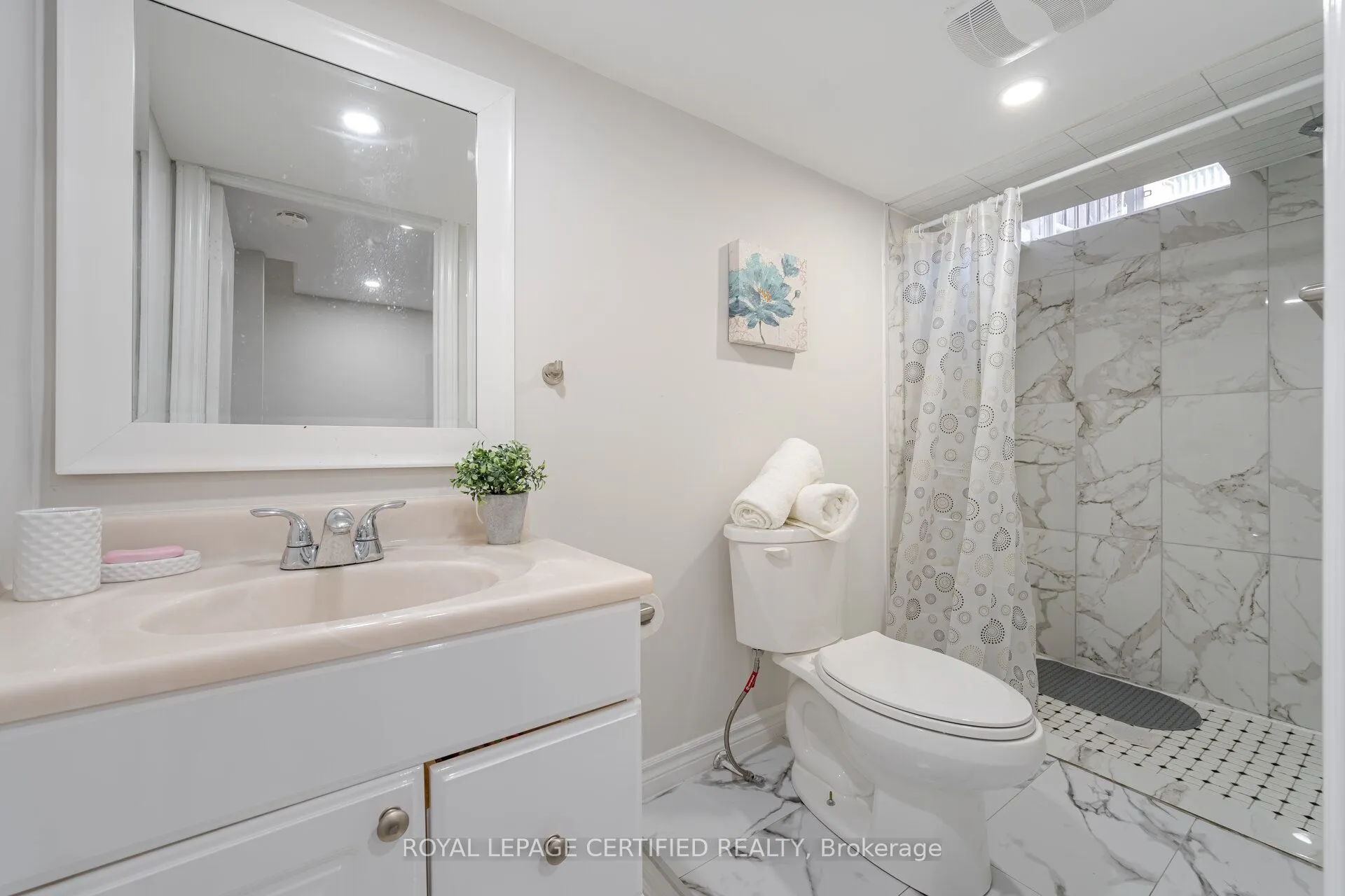 3356 Redpath Circle