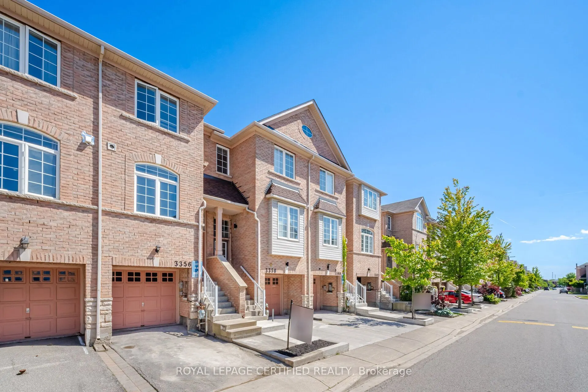 3356 Redpath Circle