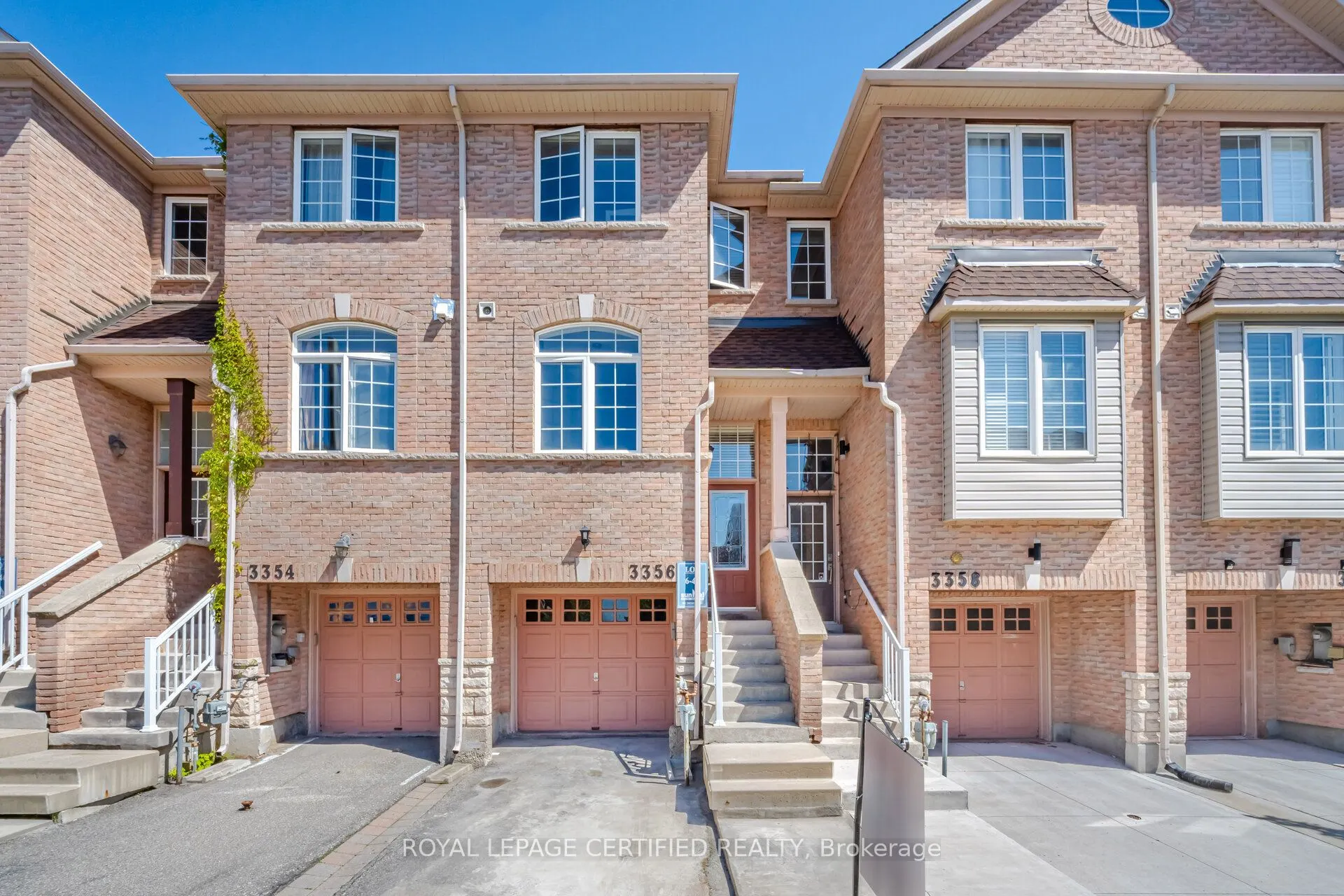 3356 Redpath Circle
