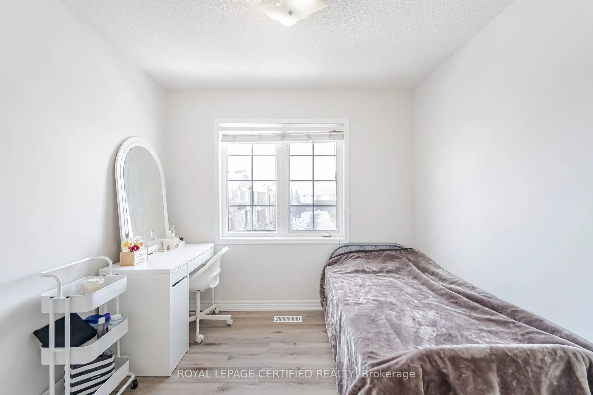 3356 Redpath Circle