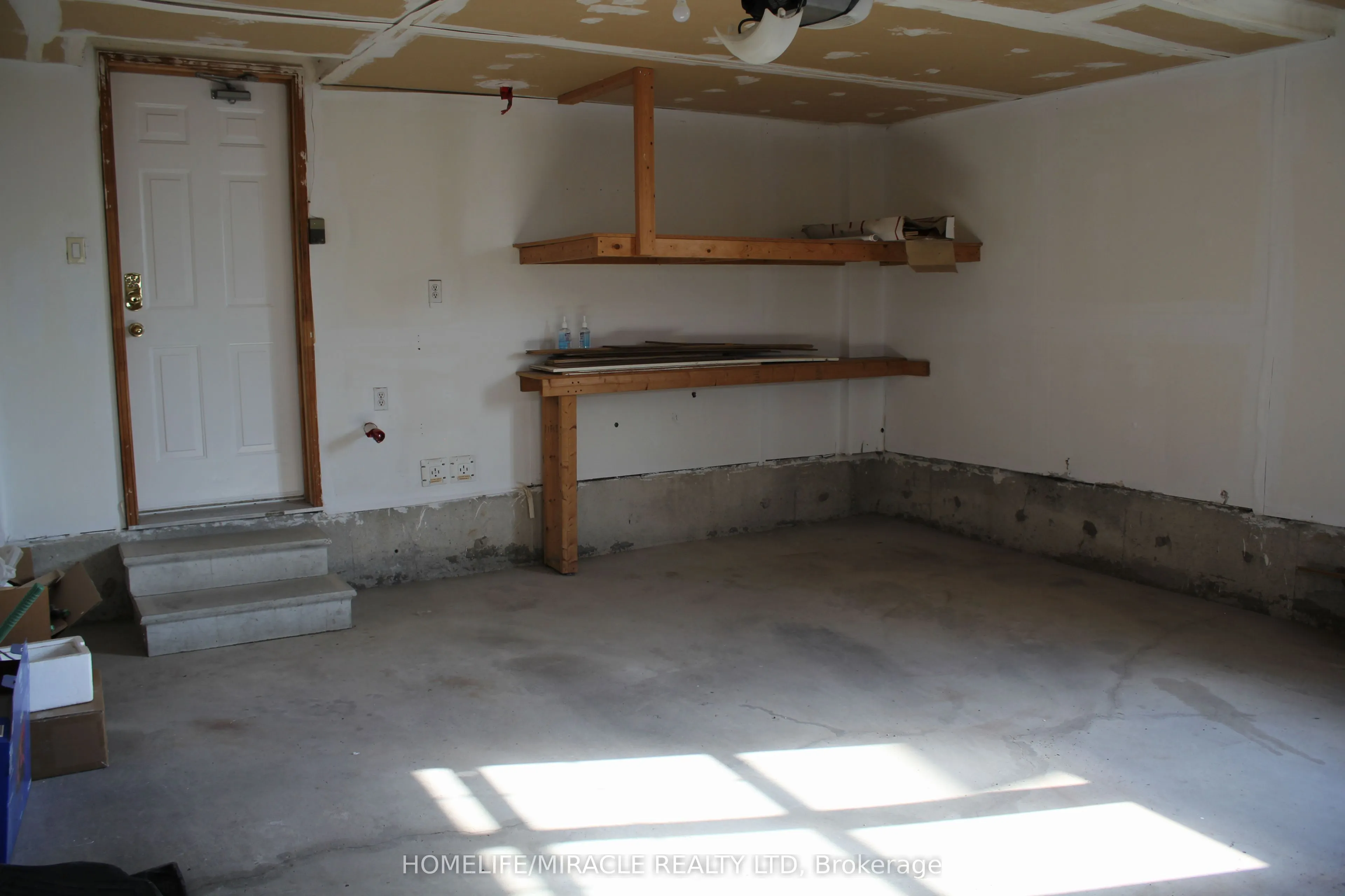 5980 Whitehorn Avenue, #38
