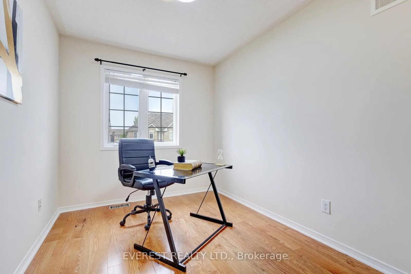 5172 Nestling Grove