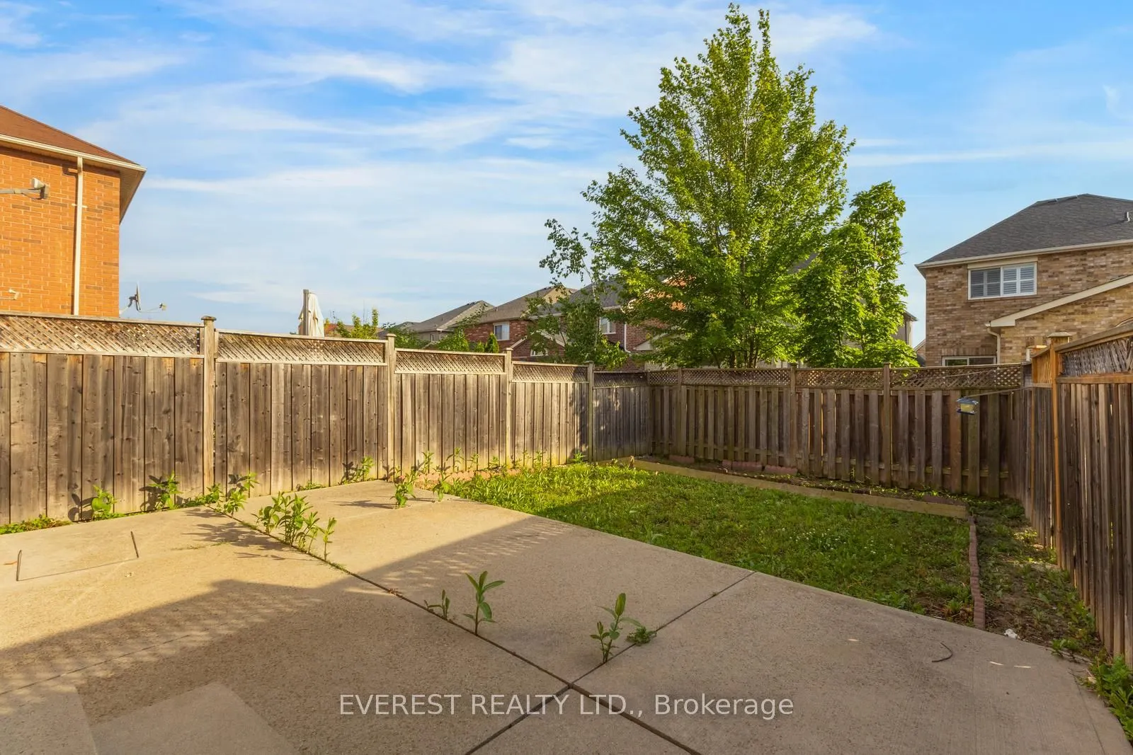 5172 Nestling Grove