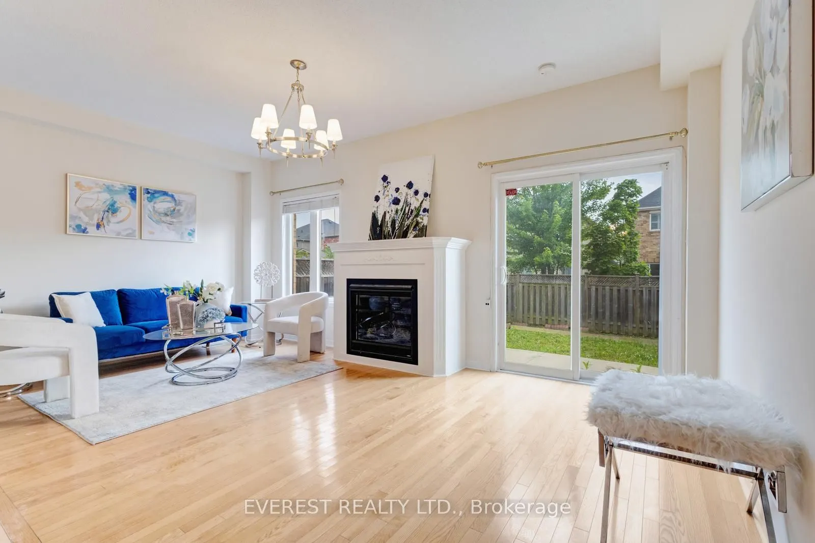 5172 Nestling Grove