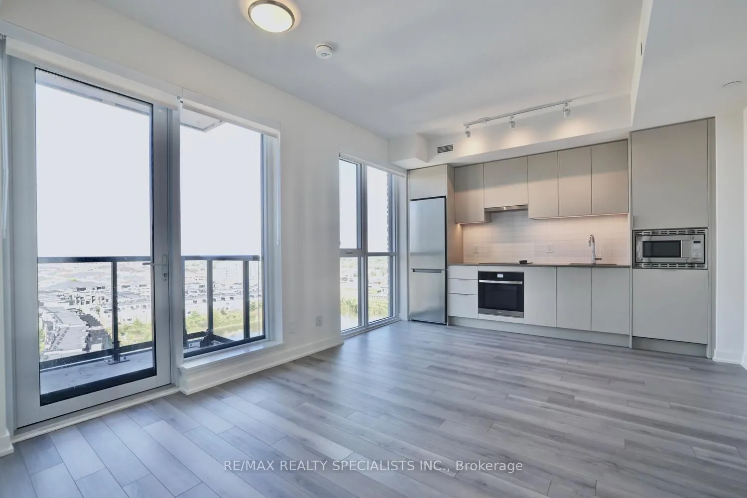3079 Trafalgar Road, #1308